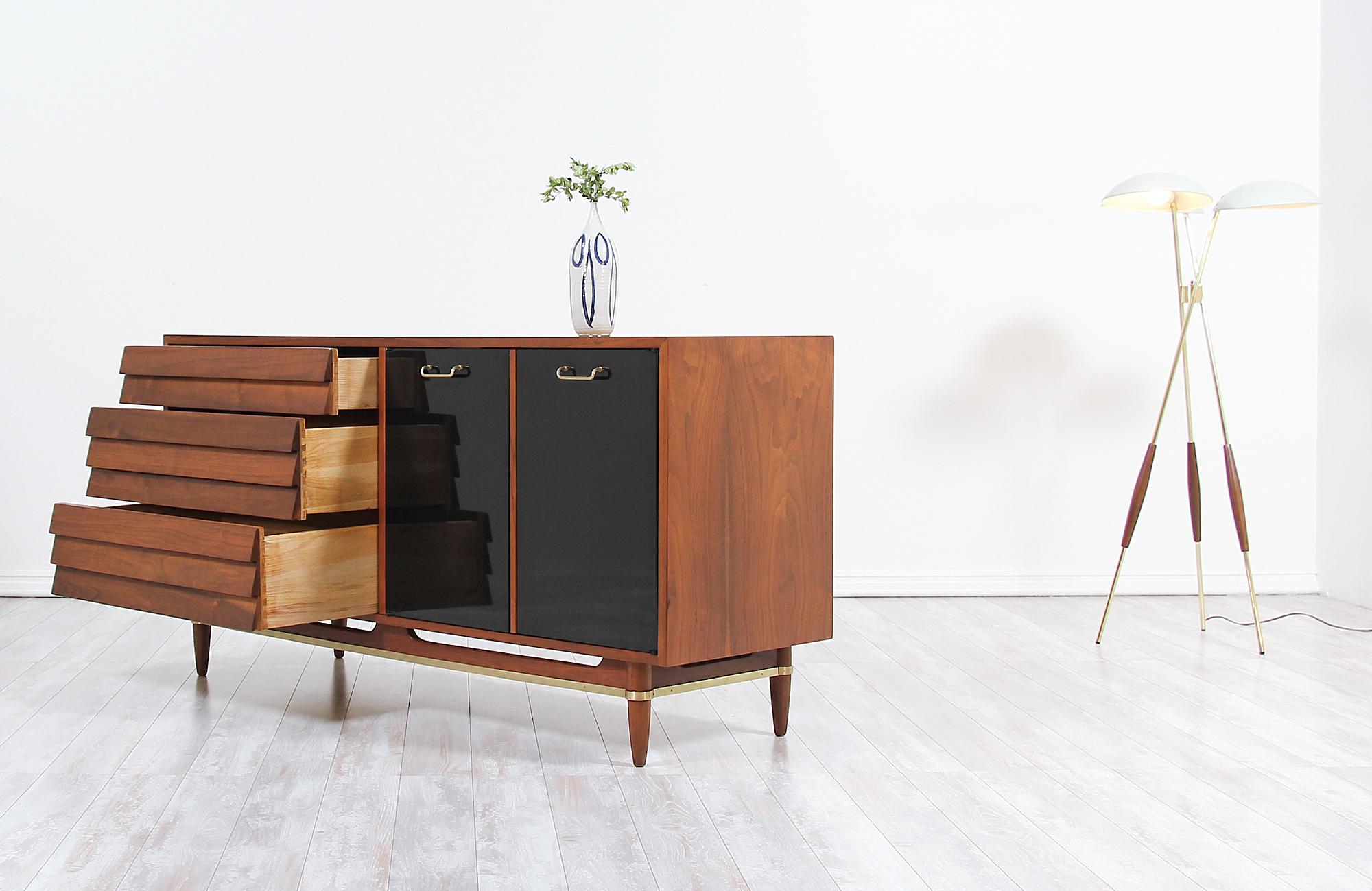 Midcentury Lacquered and Walnut Dresser by Merton Gershun In Excellent Condition In Los Angeles, CA