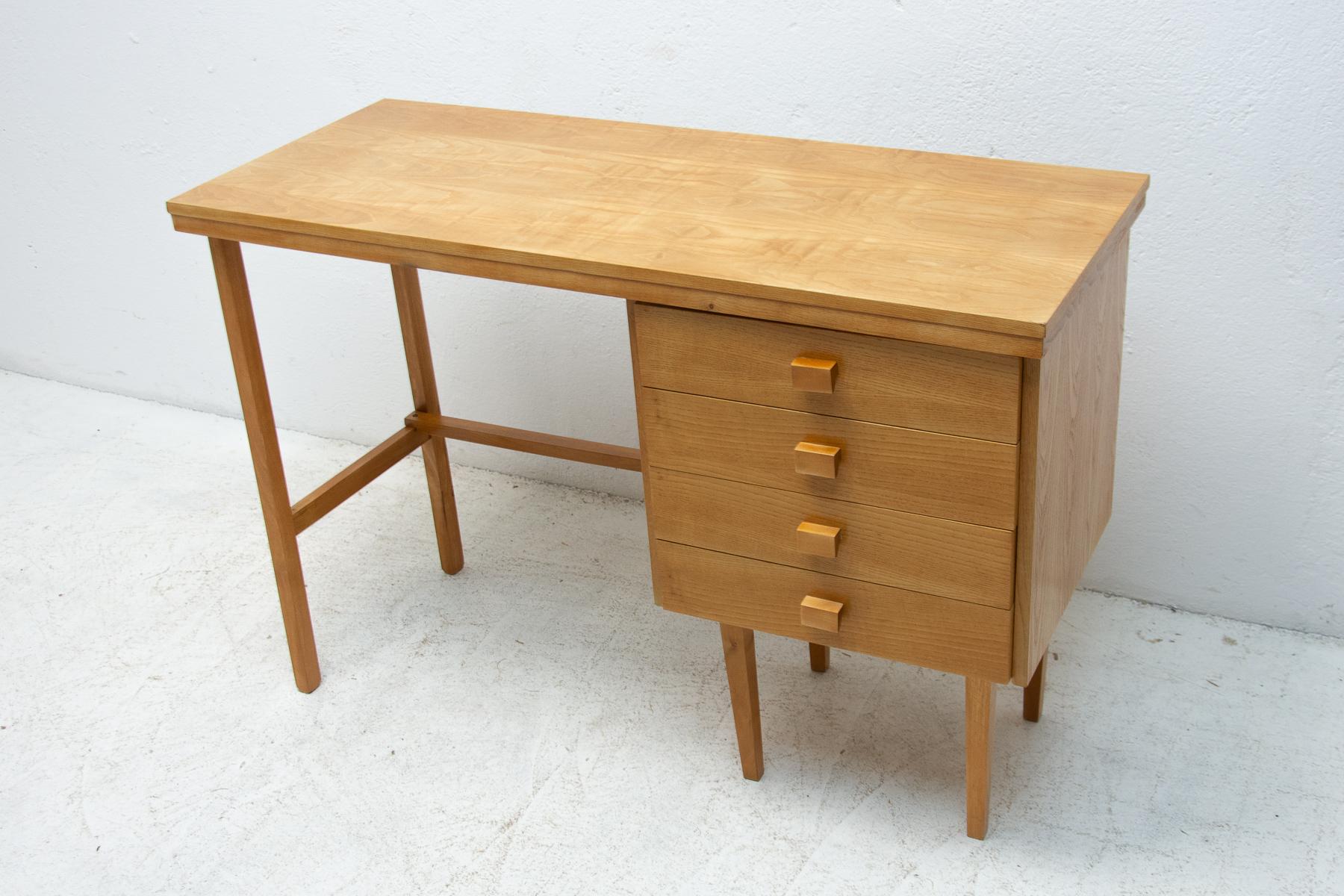 Mid Century Ladies Desk from Nový Domov, 1960´s, Czechoslovakia In Good Condition In Prague 8, CZ