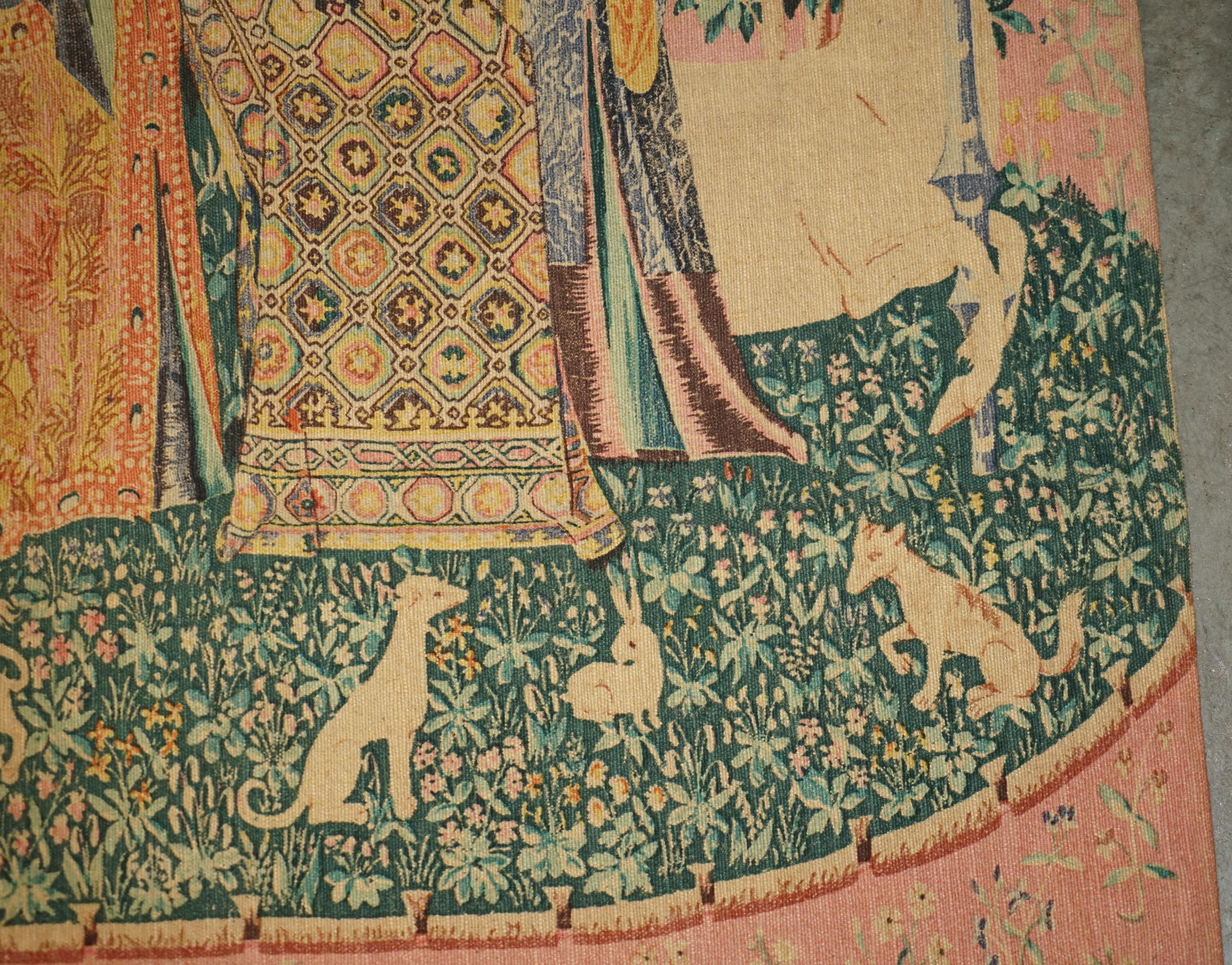 TAPIS DE LADY & UNICORN DU MID SIÈCLE FABRIQUÉ À PARIS AVEC L'ÉTIQUETTE DE L'ANCIENNE FRANÇAISE AU COUVERT en vente 5