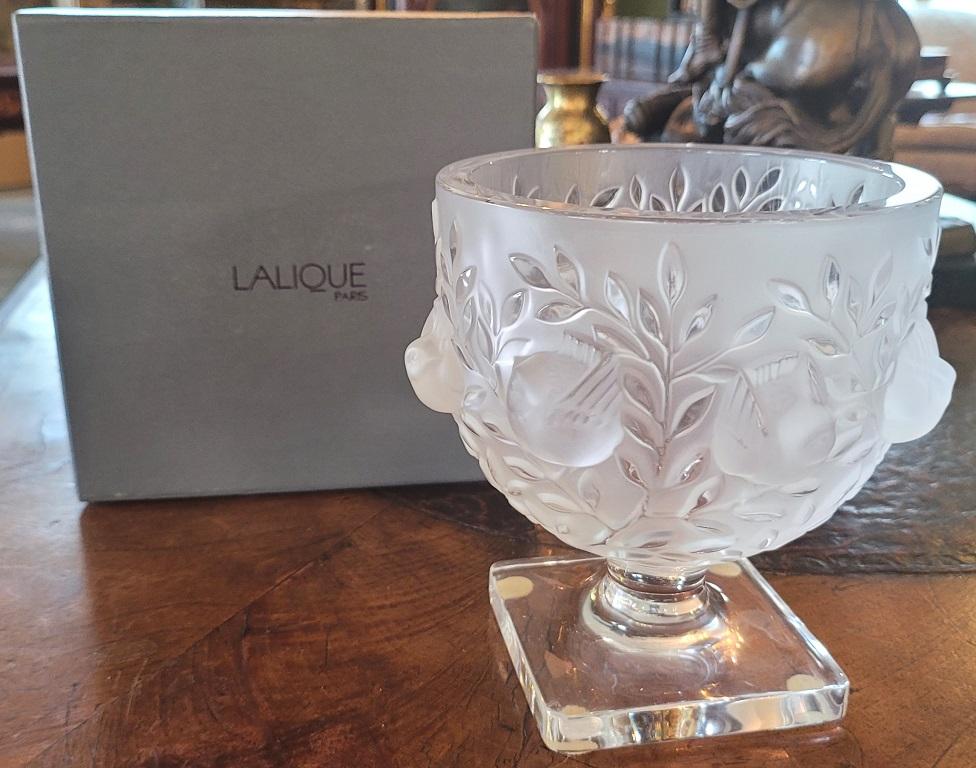 Mid Century Lalique Elizabeth Vase For Sale 4