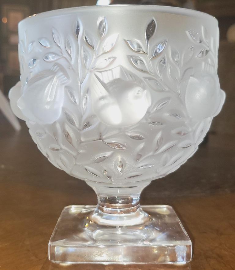 French Mid Century Lalique Elizabeth Vase For Sale