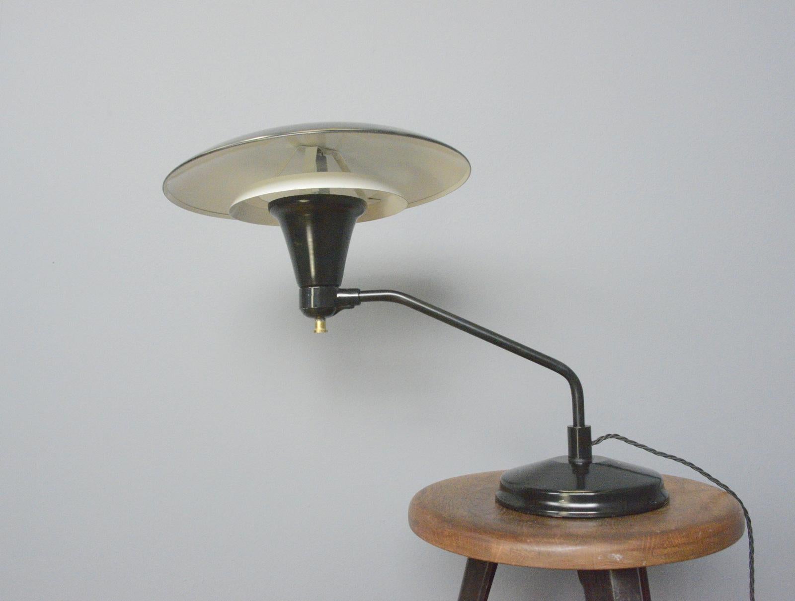 Mid-Century Lamp by Art Specialty Company, circa 1950s In Good Condition In Gloucester, GB