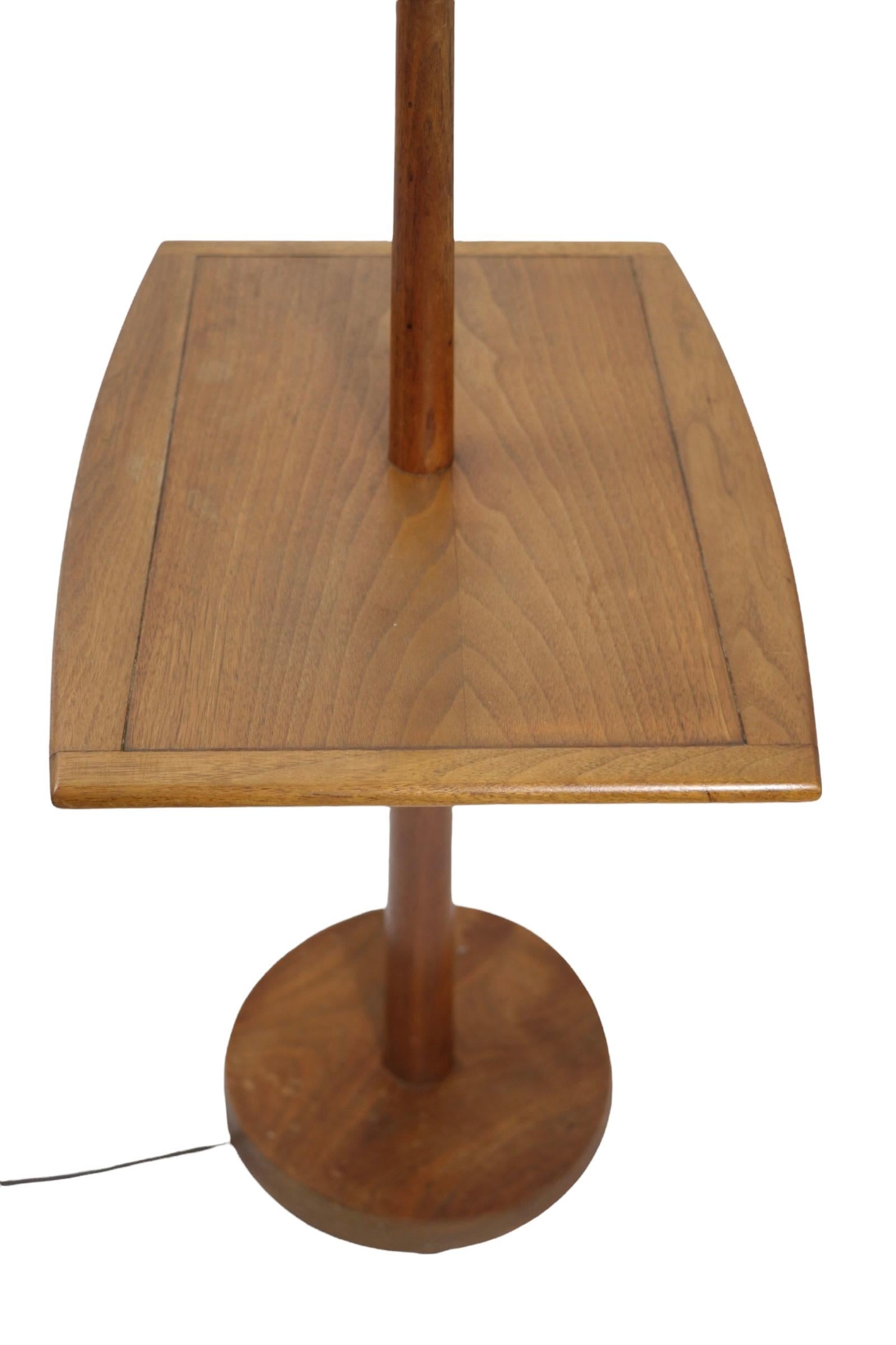 Mid Century Lamp Table by Laurel Lamp Mfg. Co. For Sale 2