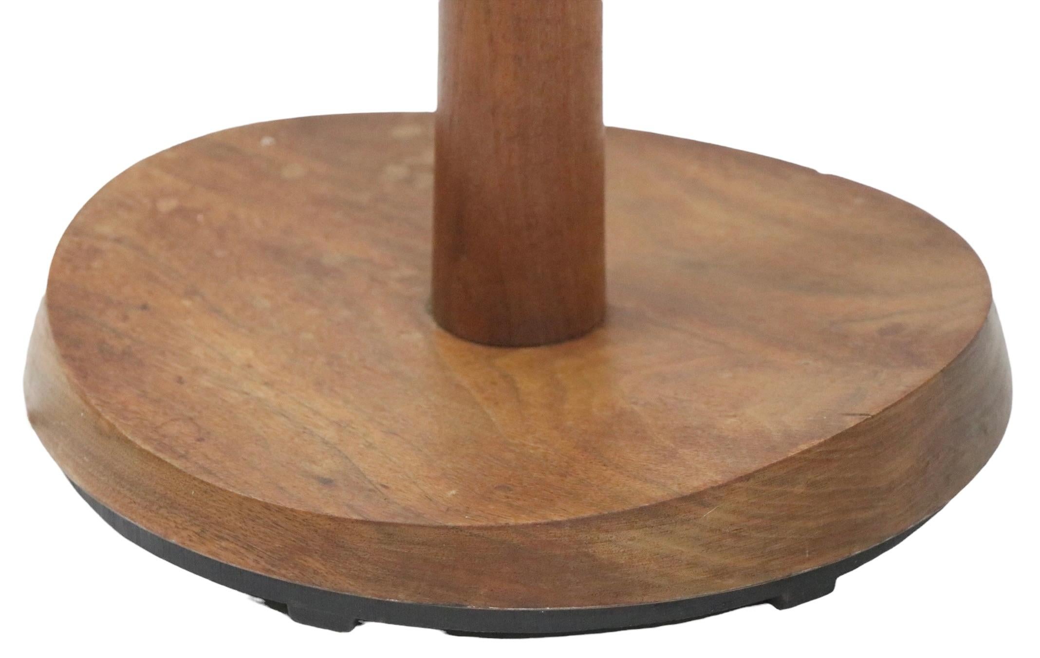 20th Century Mid Century Lamp Table by Laurel Lamp Mfg. Co.