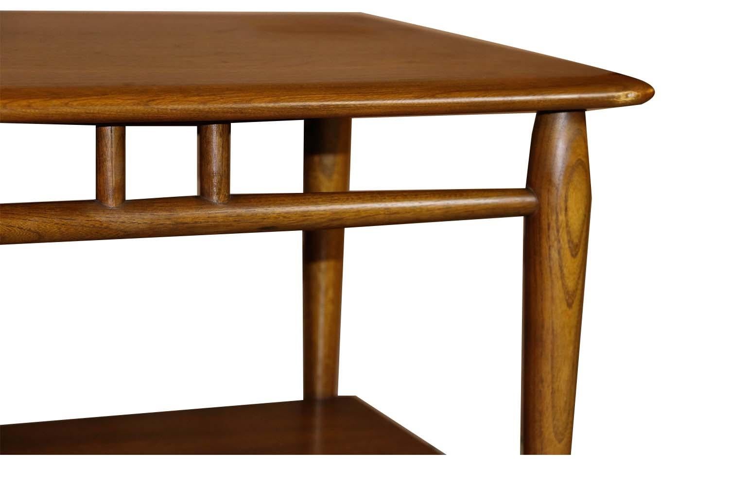 Mid-20th Century Midcentury Lane Acclaim Dovetail End Tables, Pair