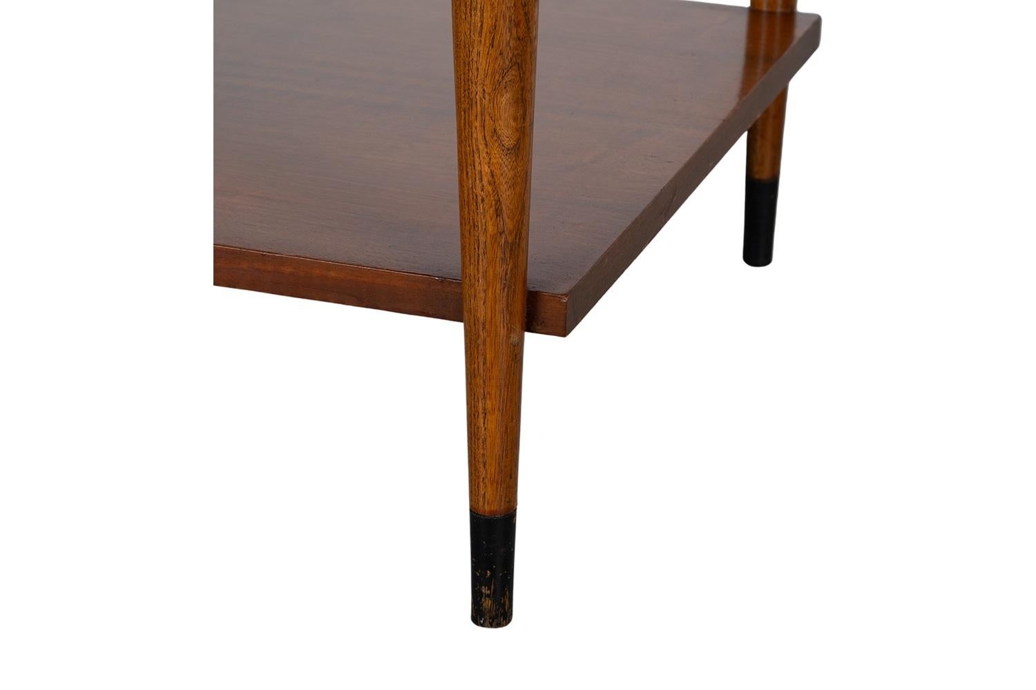 Mid-Century Lane Acclaim Schwalbenschwanz End Tische Paar im Angebot 1