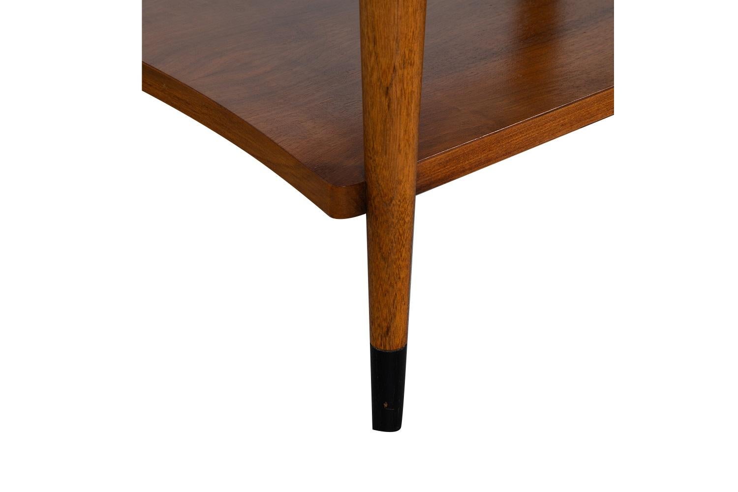 Mid-Century Lane Acclaim Dovetail End Tables Pair For Sale 2