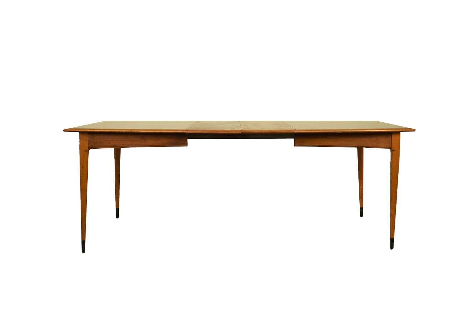Mid-Century Modern Mid-Century Lane Acclaim Dovetail Expandable Dining Table  For Sale