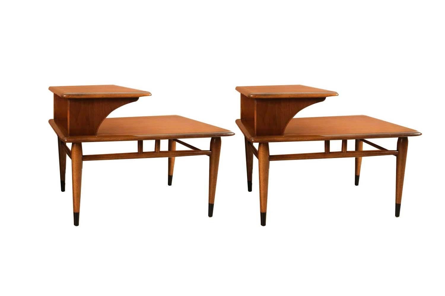 Oak Midcentury Lane Acclaim Dovetail Two-Tier End Tables Pair