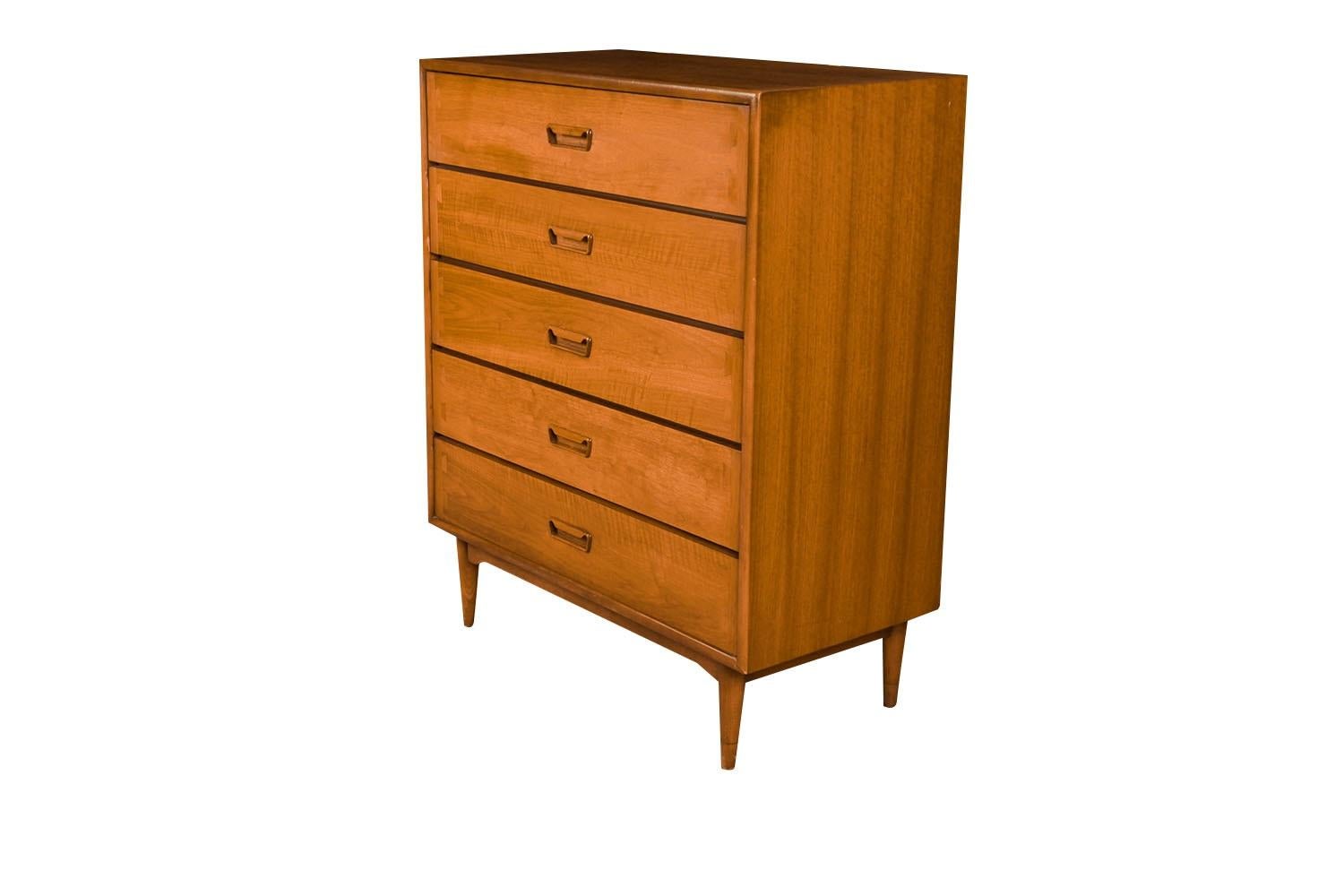 Mid-Century Modern Mid-Century Lane Acclaim Dovetail Walnut Tall Dresser For Sale