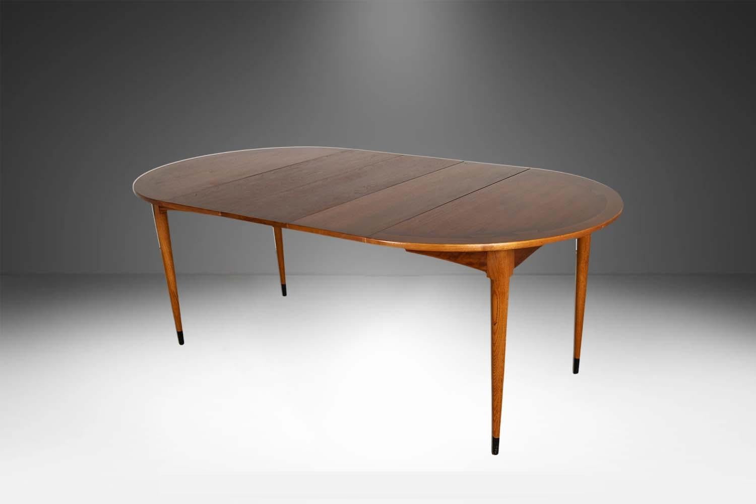 Mesa de Comedor Mid Century Lane Acclaim Ampliable de Redonda a Ovalada en venta 5
