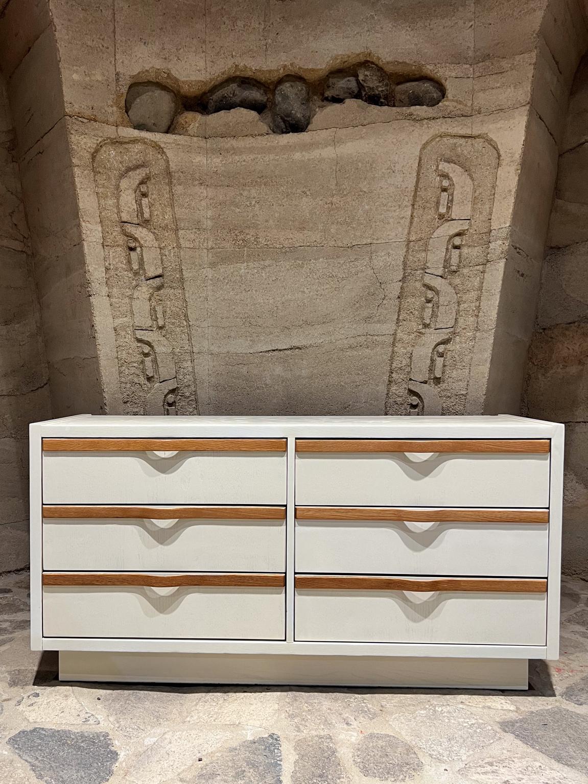 Mid-Century Modern Mid Century Lane Altavista Sculptural Bent Oak Double Dresser 1960s For Sale