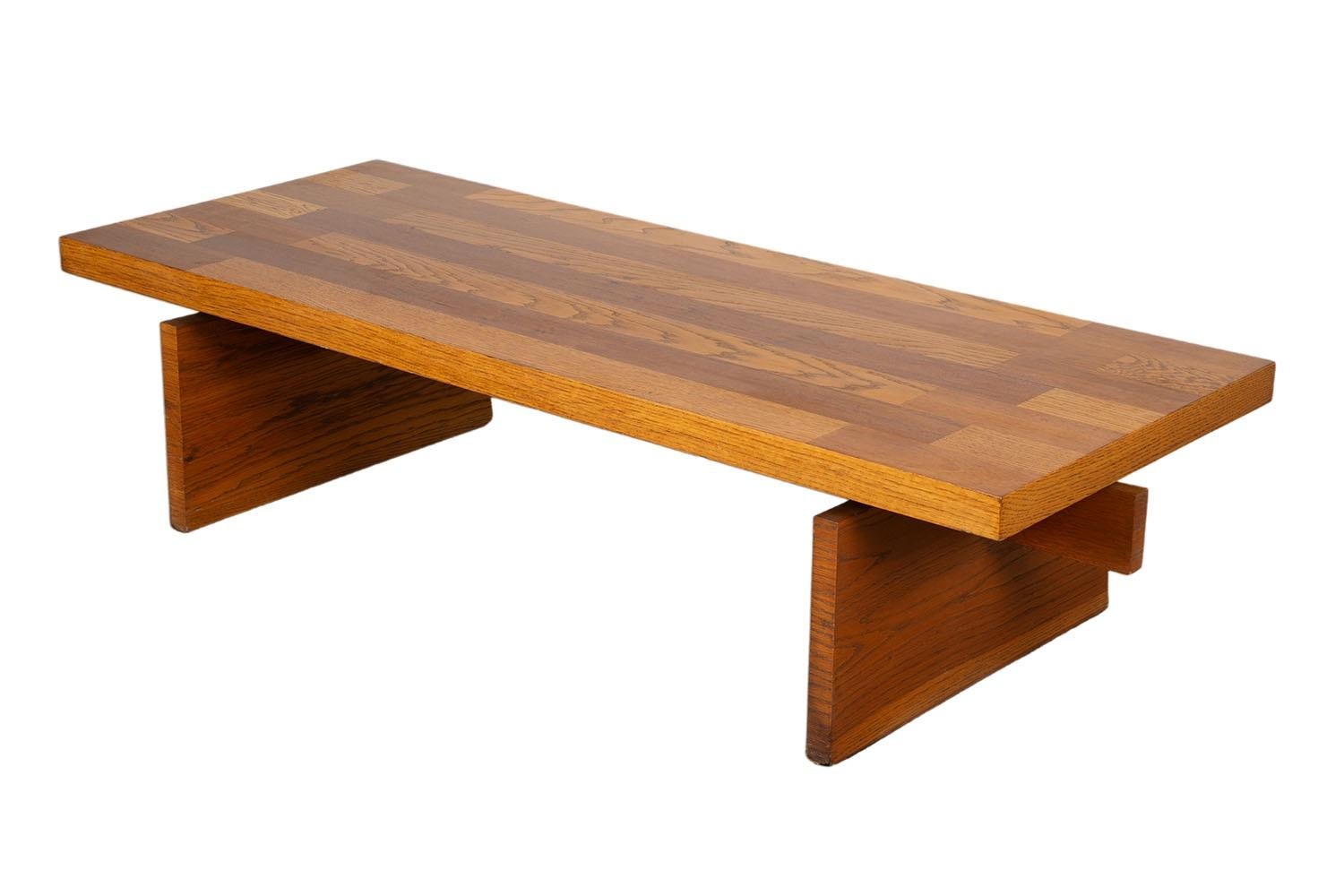 Mid-Century Lane's Brutalist Couchtisch Bank (Postmoderne) im Angebot