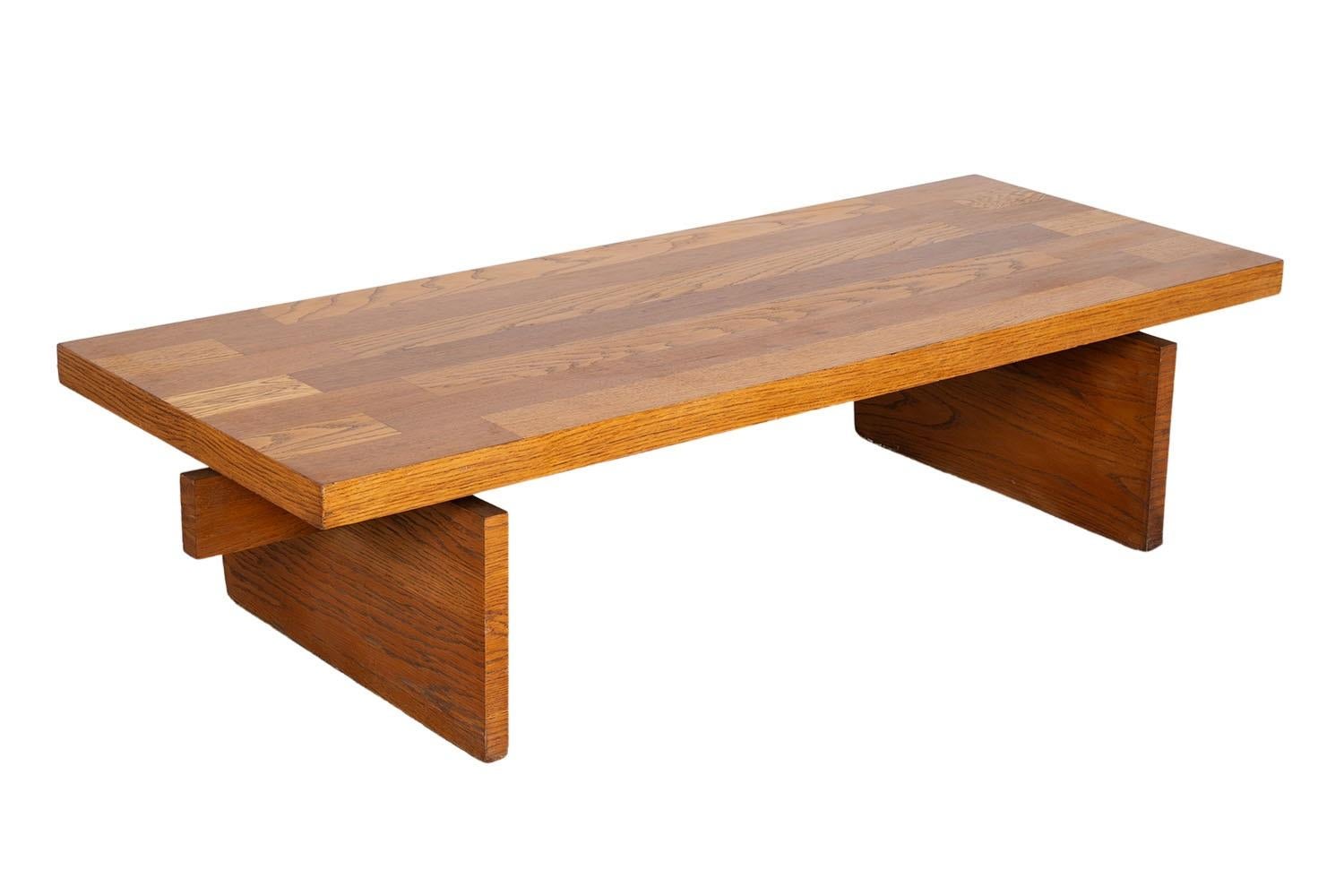 Mid-Century Lane's Brutalist Couchtisch Bank (amerikanisch) im Angebot