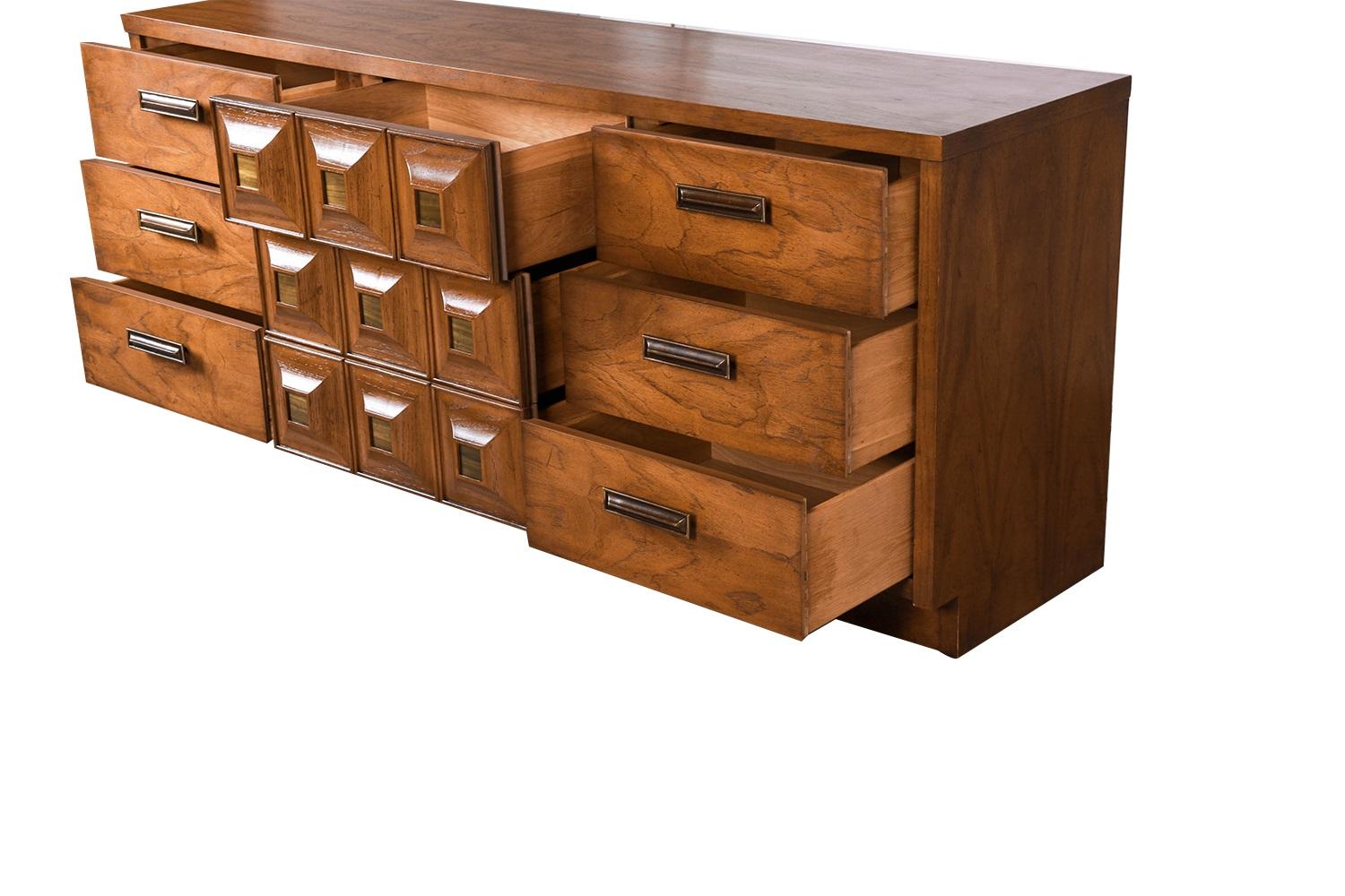 Mid Century Lane Furniture Nine Drawer Dresser 3