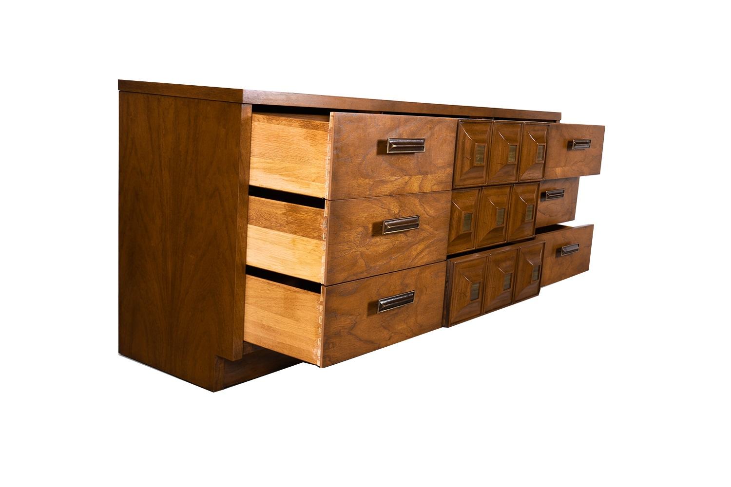 Mid-Century Modern Mid Century Lane Furniture Nine Drawer Dresser
