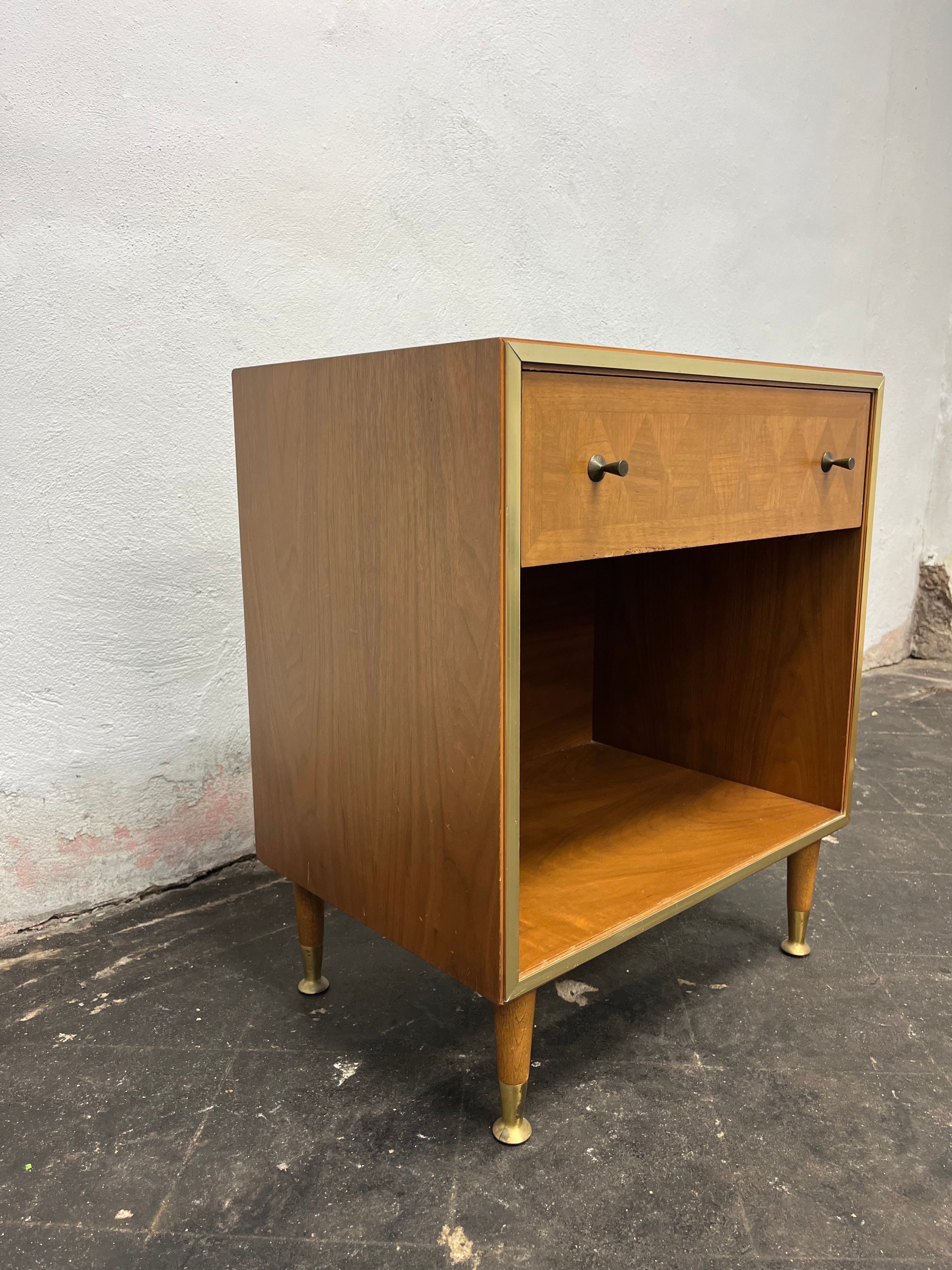 Mid Century nightstand by Lane. Paul McCobb design with brass trim, knobs and feet. Beautiful herringbone diamond patterned front. 
Curbside to NYC/Philly $400