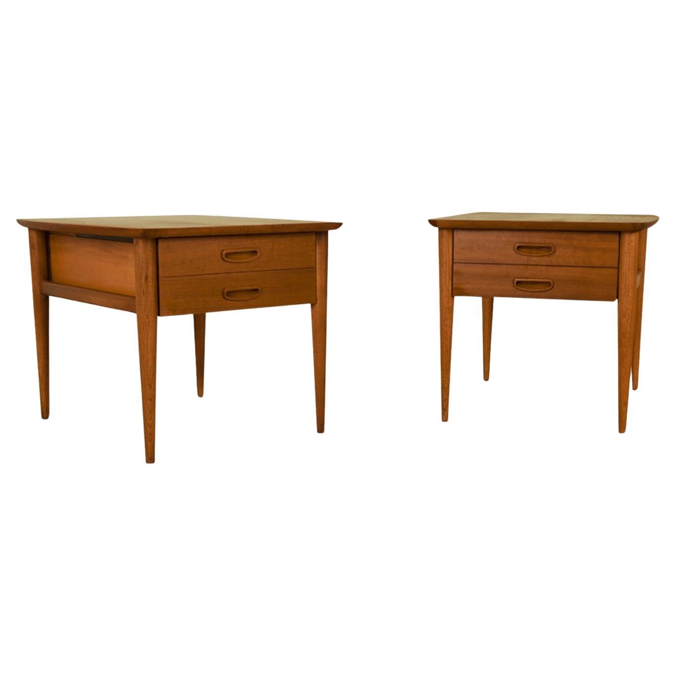 Mid-Century Lane Pair End Tables Nightstands  For Sale