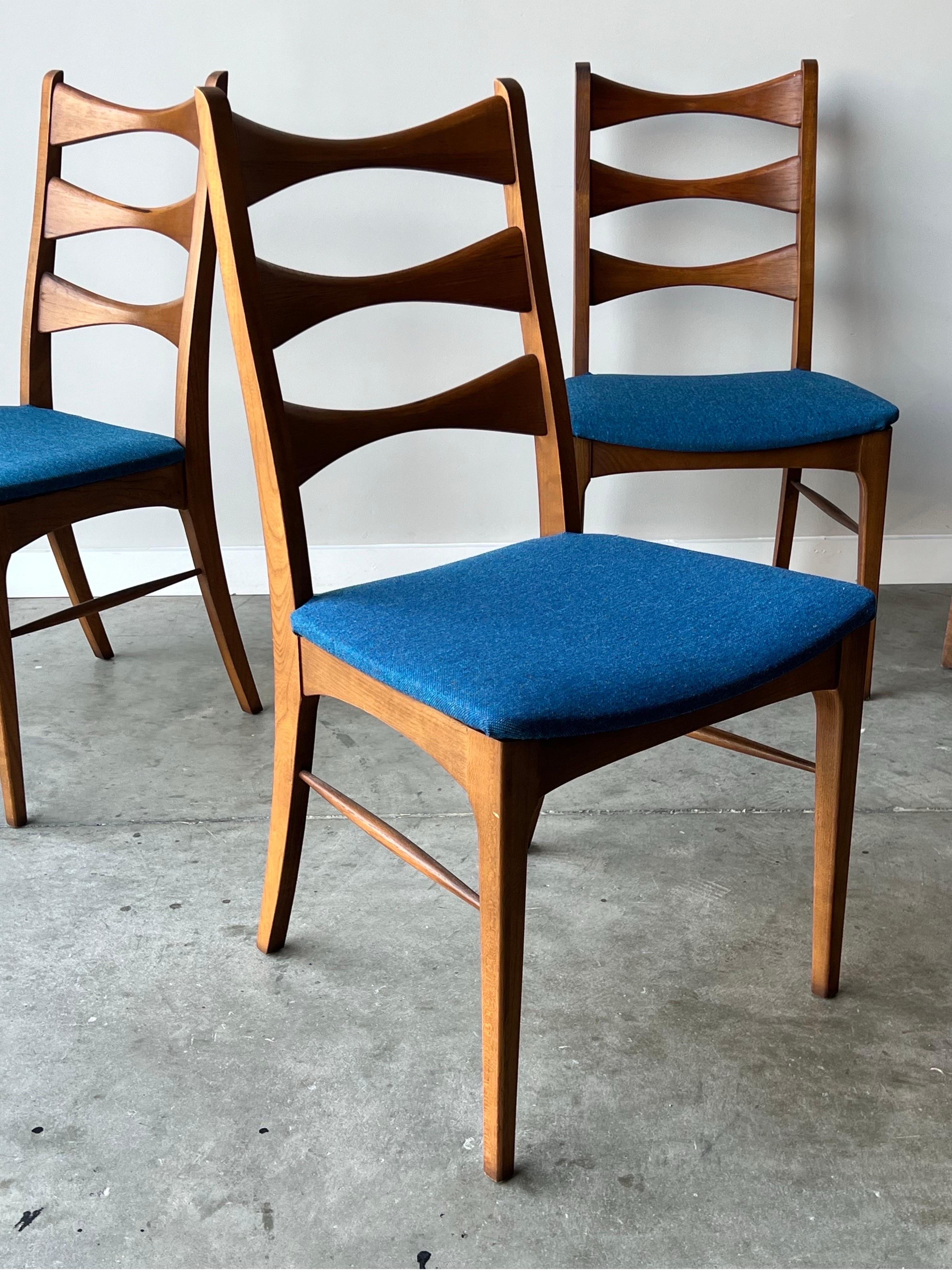 American Mid-Century Lane Rhythm Dining Chairs - Set of Eight For Sale