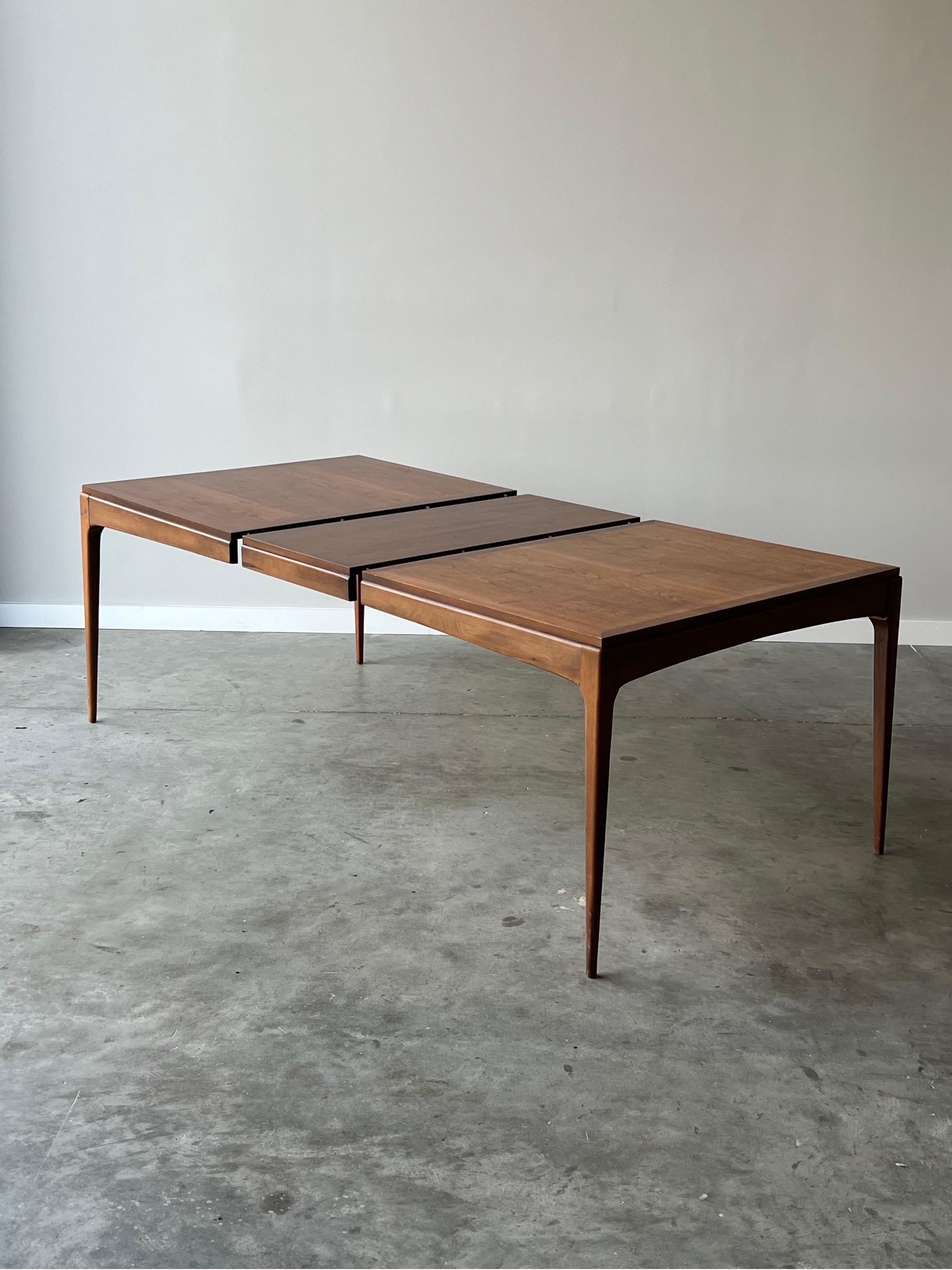 Mid-Century Modern Mid-Century Lane Rhythm Dining Table