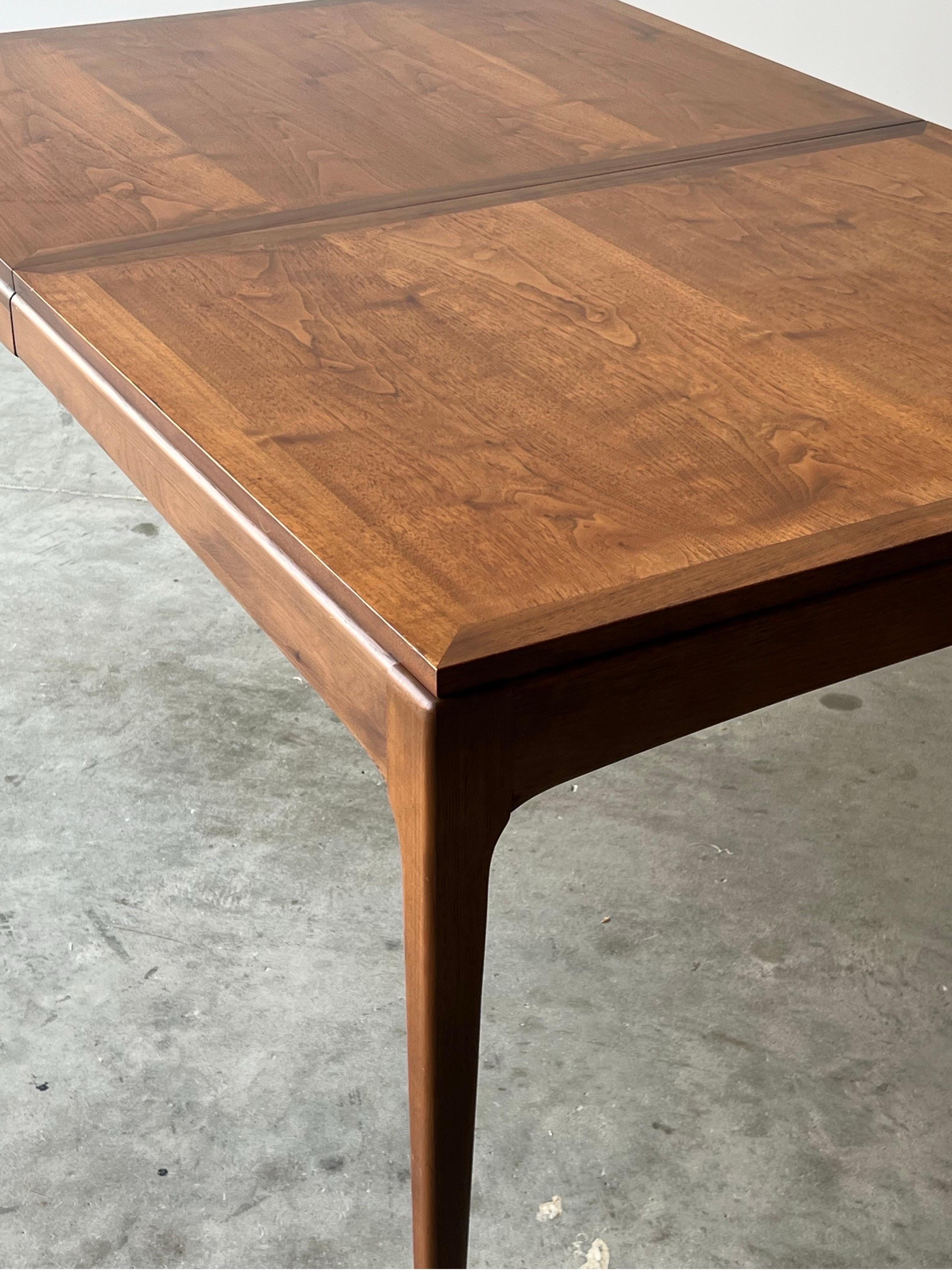 Mid-Century Lane Rhythm Dining Table In Good Condition In Raleigh, NC