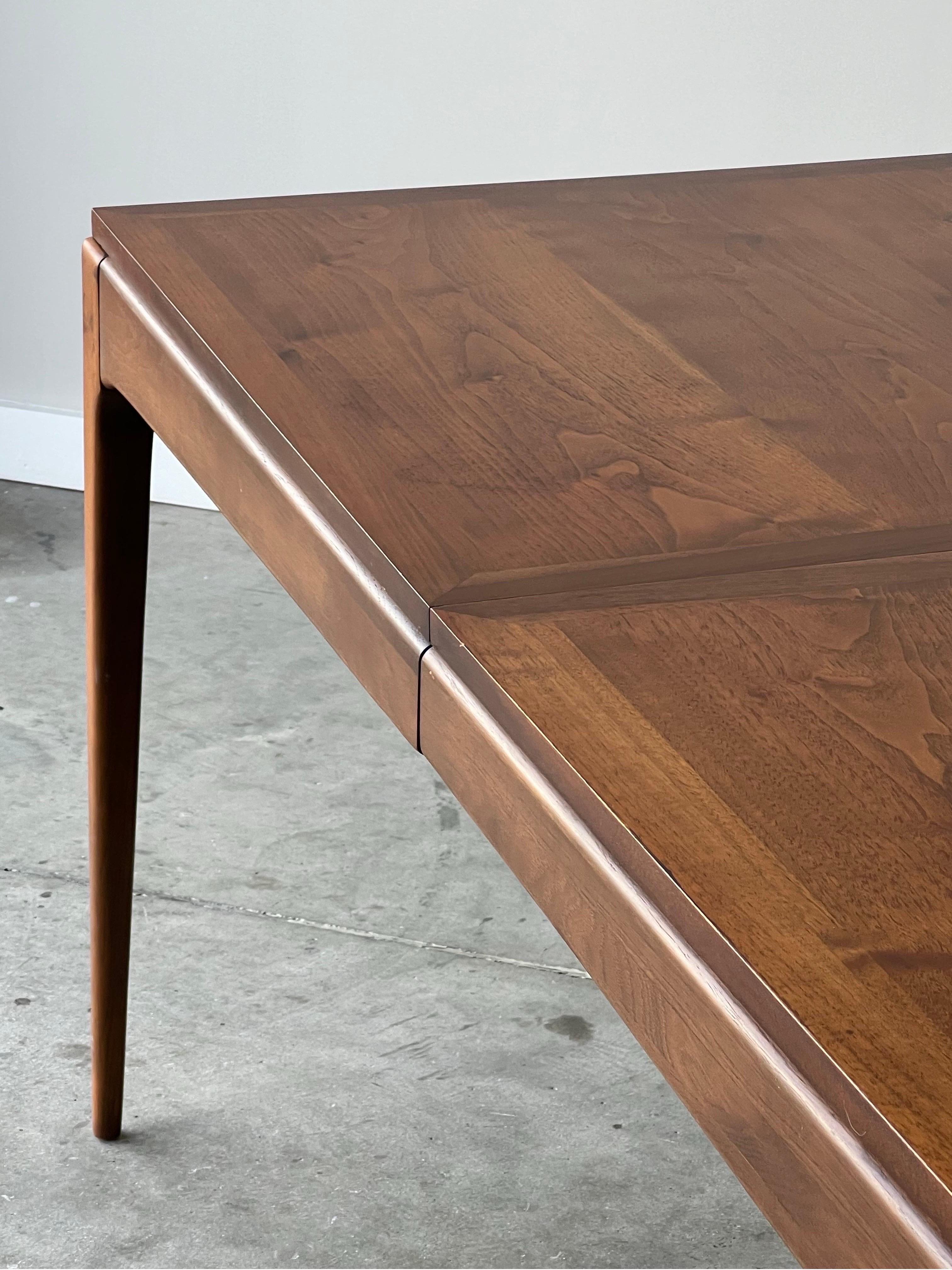 Mid-Century Lane Rhythm Dining Table In Good Condition In Raleigh, NC