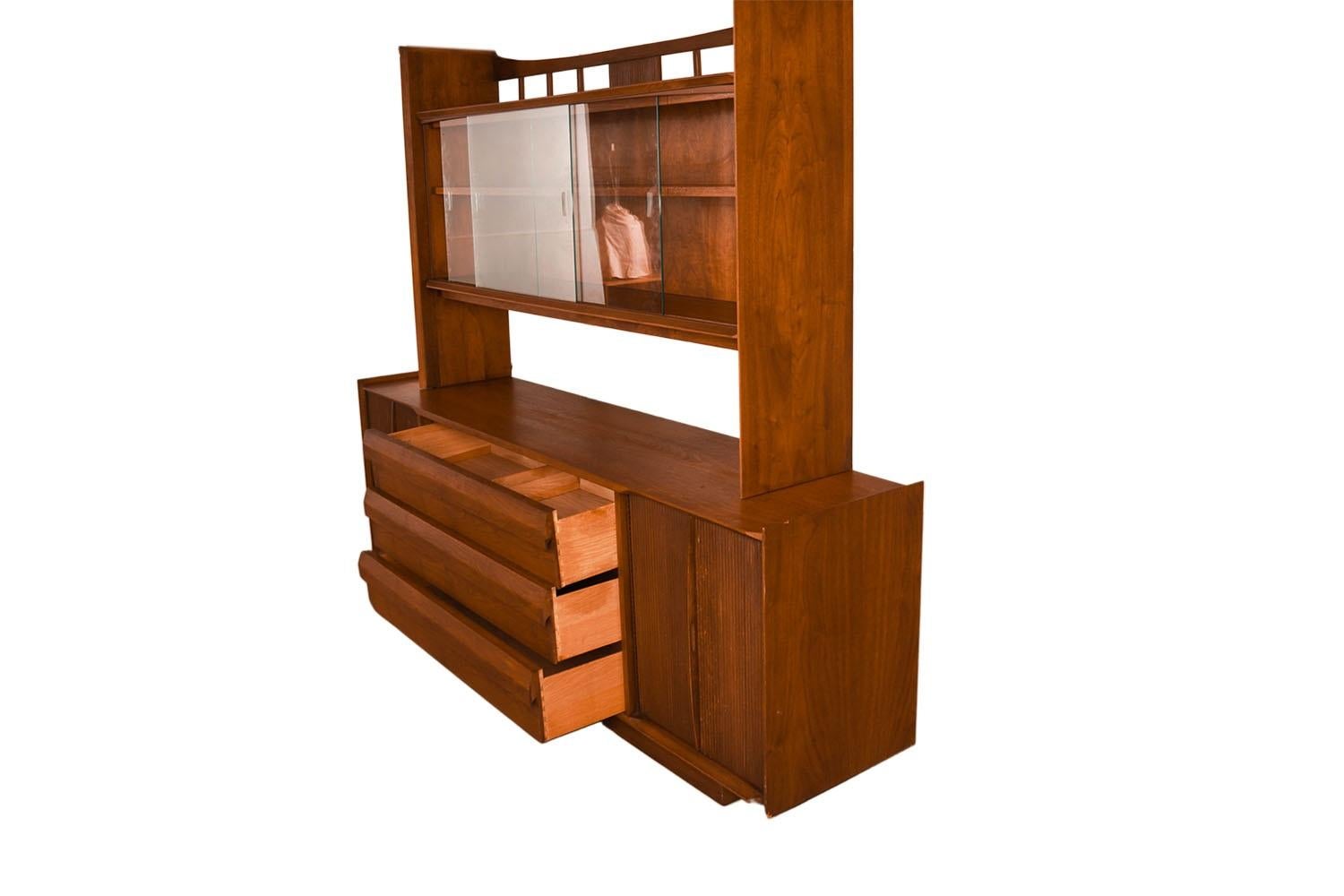 Mid-20th Century Mid-Century Lane Walnut Credenza Glass Display Cabinet Hutch For Sale