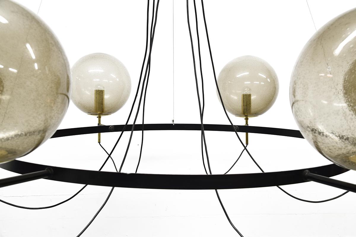 Midcentury Large Brass and Glass Chandelier by Limburg Glashütte, 1960s For Sale 6