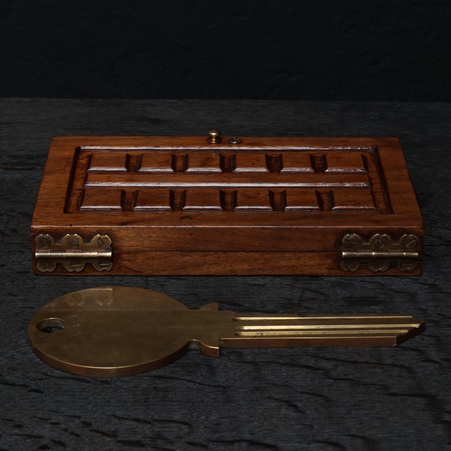 Nutwood Midcentury Large Brass Key in Walnut Wood Flat Box Shaped as a Door For Sale