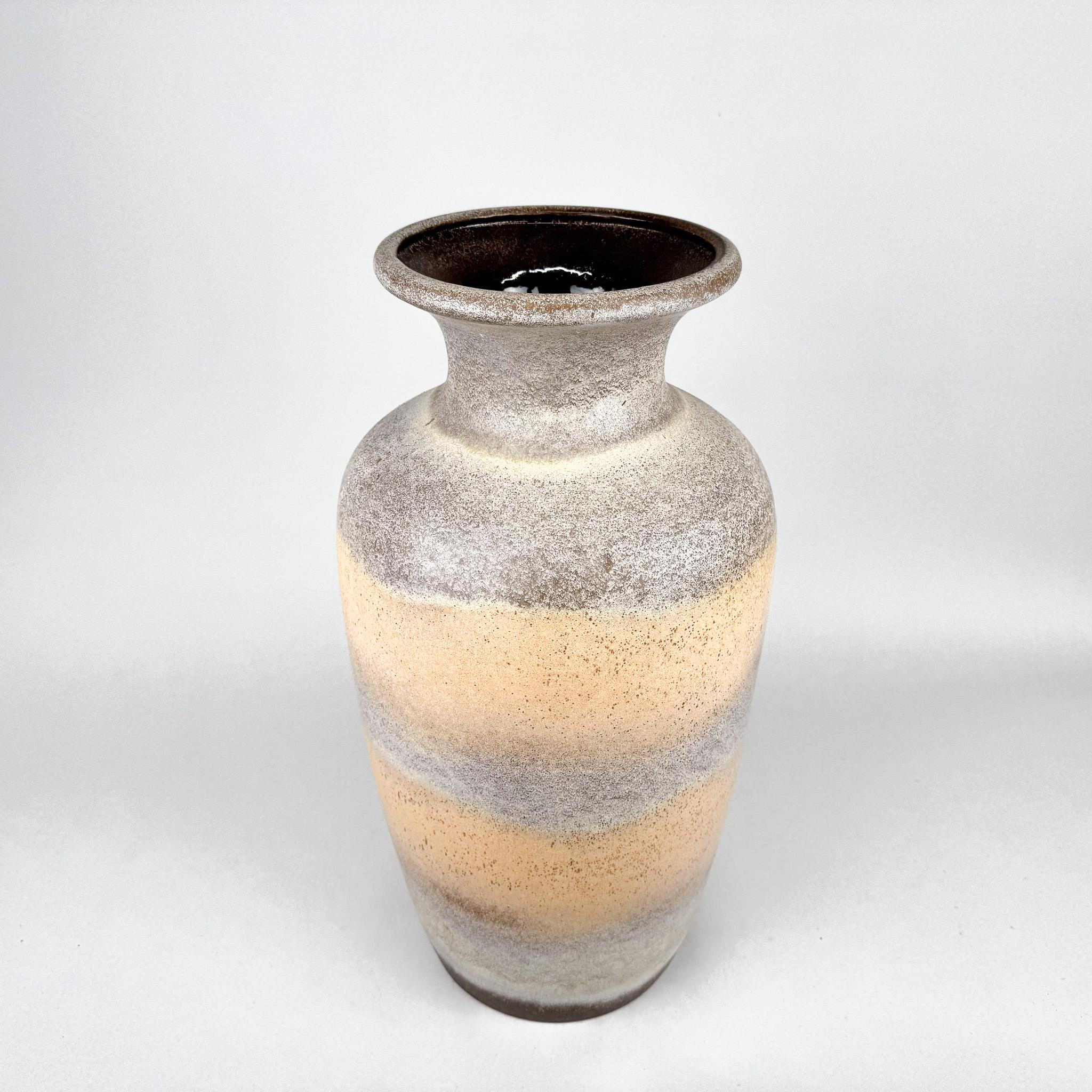 Mid-Century moderno Vaso da terra in ceramica di grandi dimensioni della metà del secolo, Germania in vendita