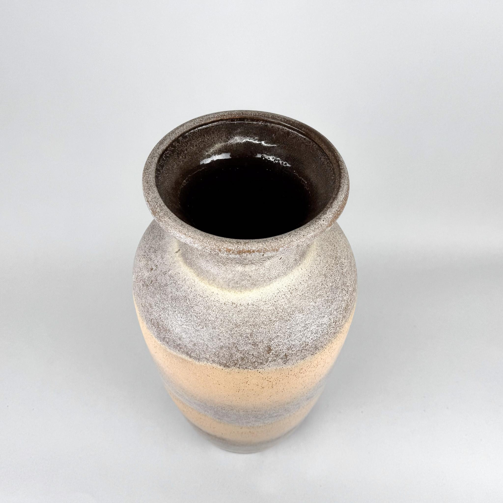 Tedesco Vaso da terra in ceramica di grandi dimensioni della metà del secolo, Germania in vendita