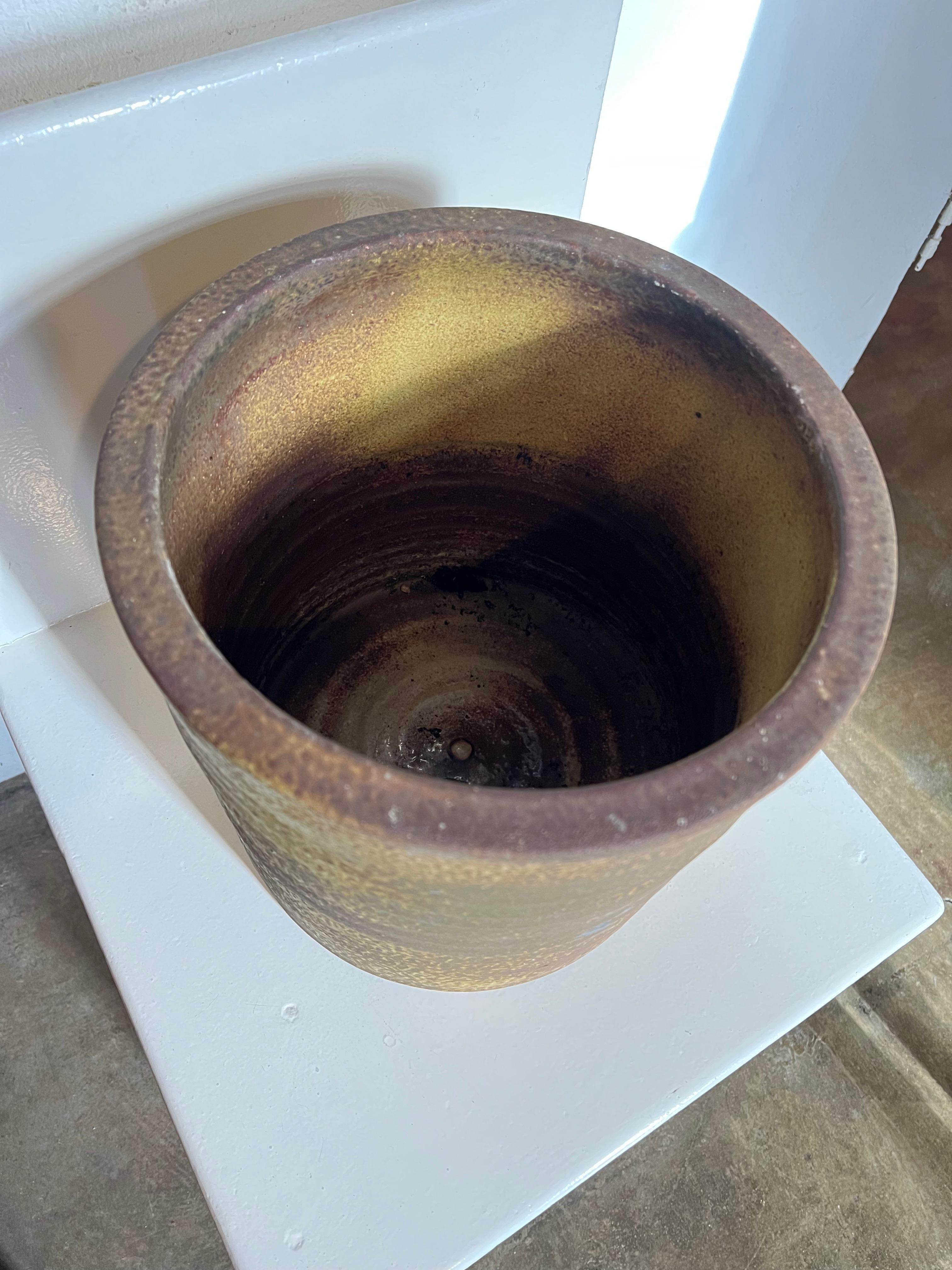 XX secolo Grande vaso in ceramica di metà secolo attribuito a Piet Knepper per Mobach, anni '70 in vendita