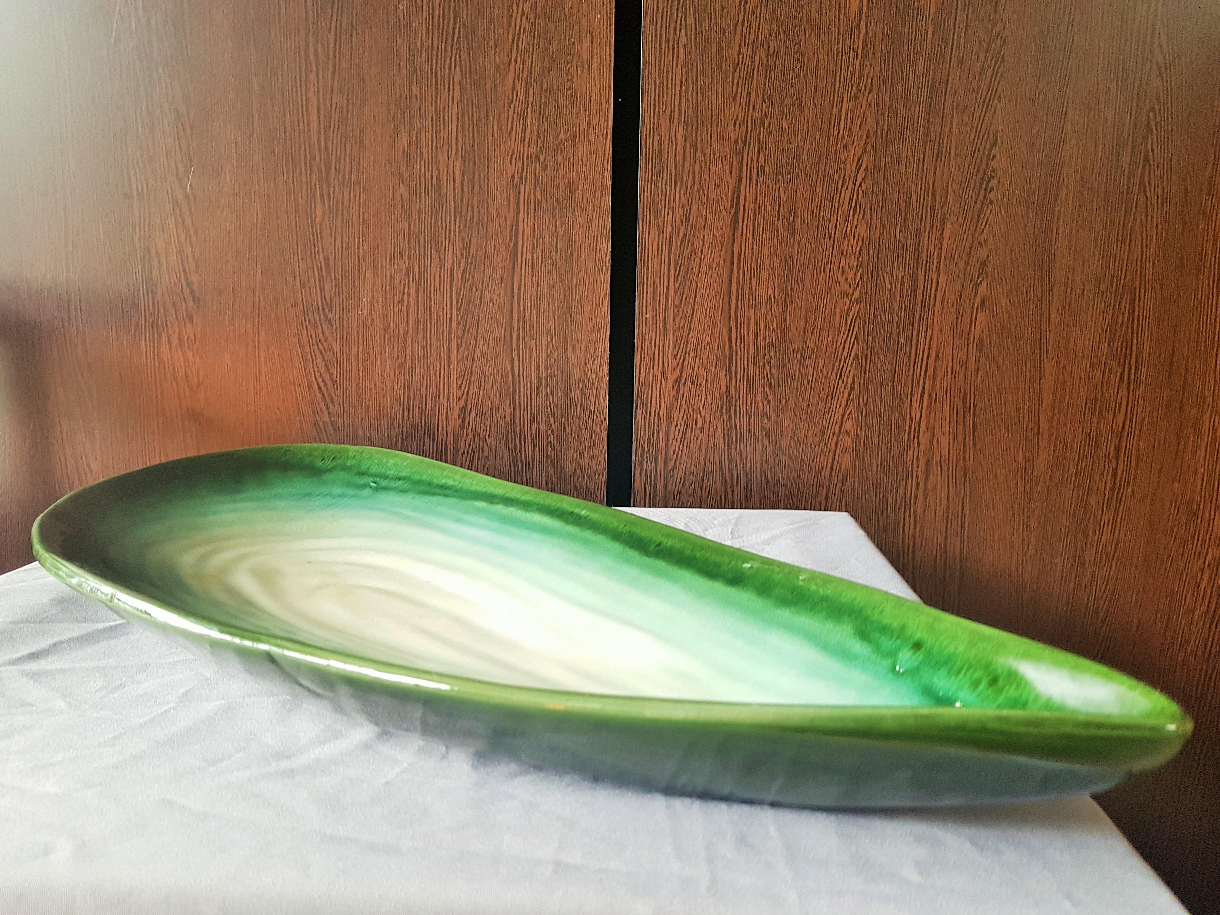 Mid-Century Large Ceramic Shell Bowl by Pol Chambost 3