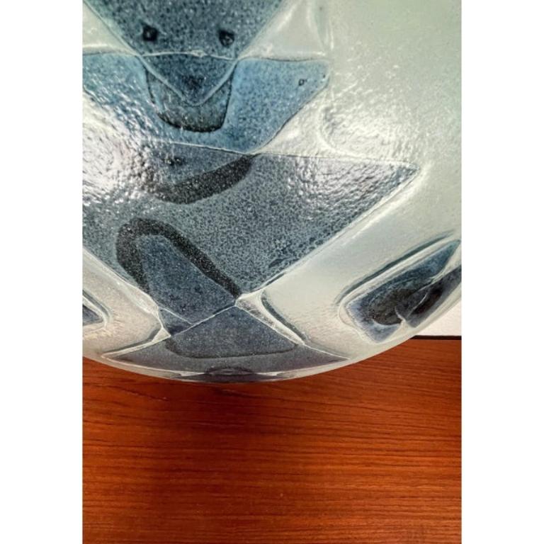 Grand bol danois en verre d'art du milieu du siècle, années 1960 en vente 4
