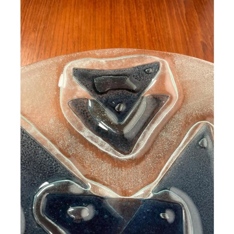 Verre Grand bol danois en verre d'art du milieu du siècle, années 1960 en vente