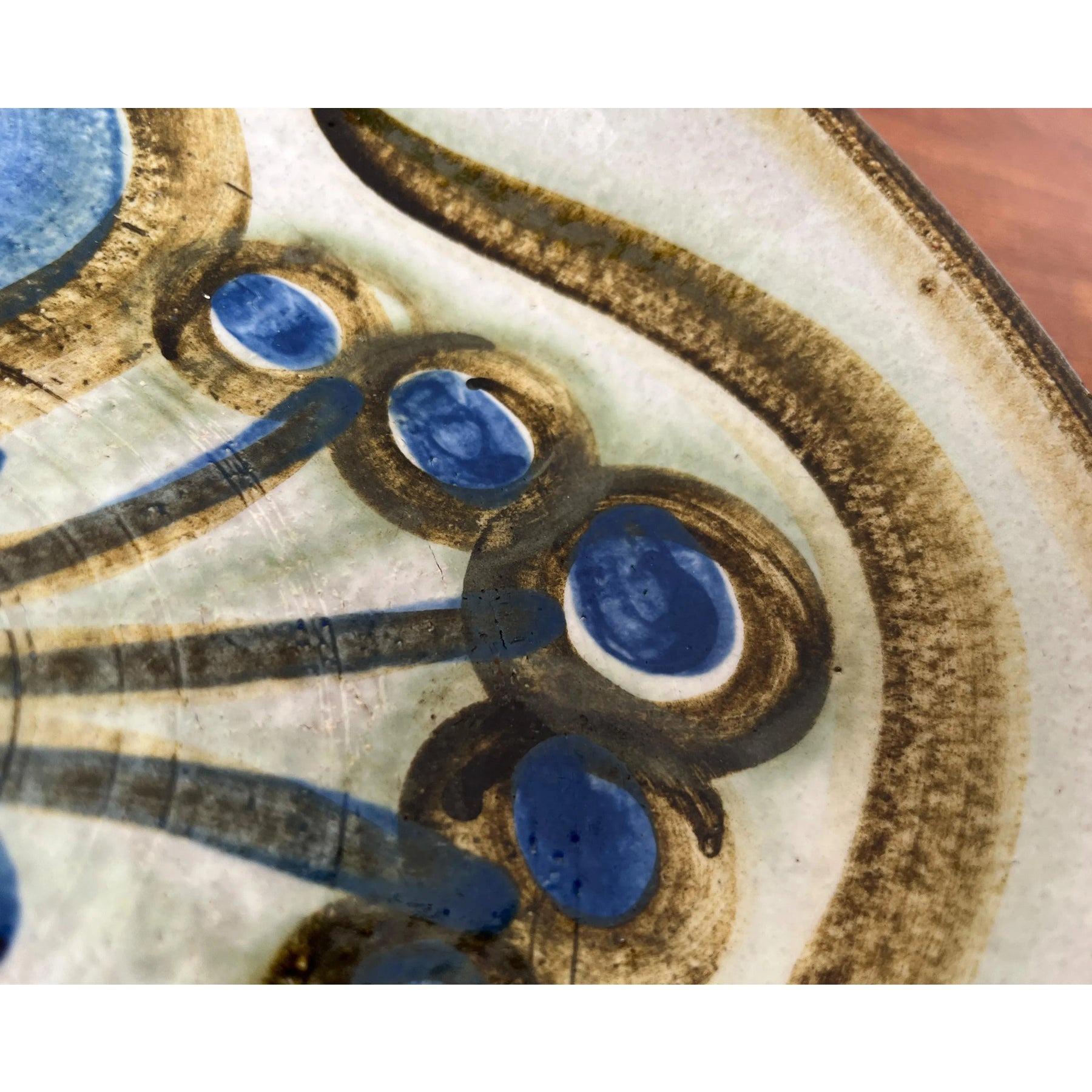 Gran cuenco o plato de pared danés de mediados de siglo de Studio Pottery para Søholm, años 60 Loza de barro en venta