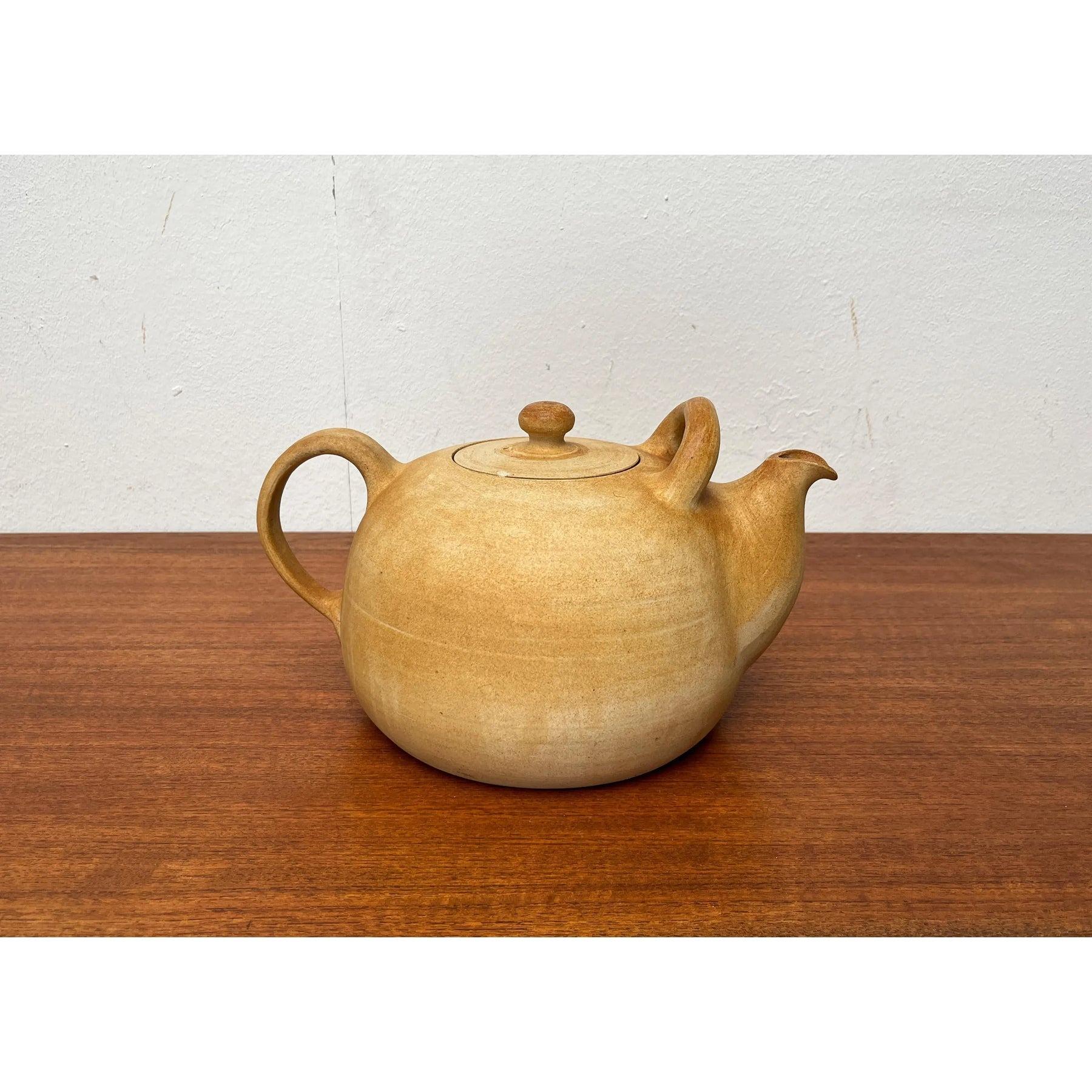 Mid-Century Large Danish Studio Pottery Teapot by Herman A. Kähler, 1960s im Angebot 2