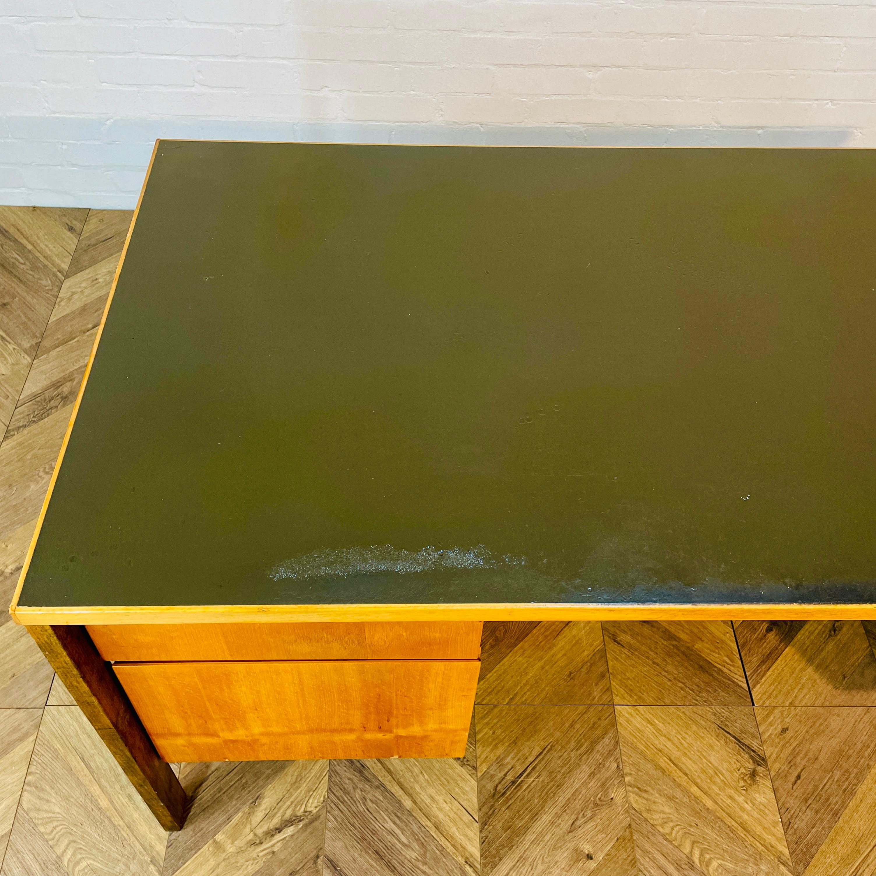 Mid-Century Large Desk By Jens Risom with Green Rixine Top, circa 1960s For Sale 11