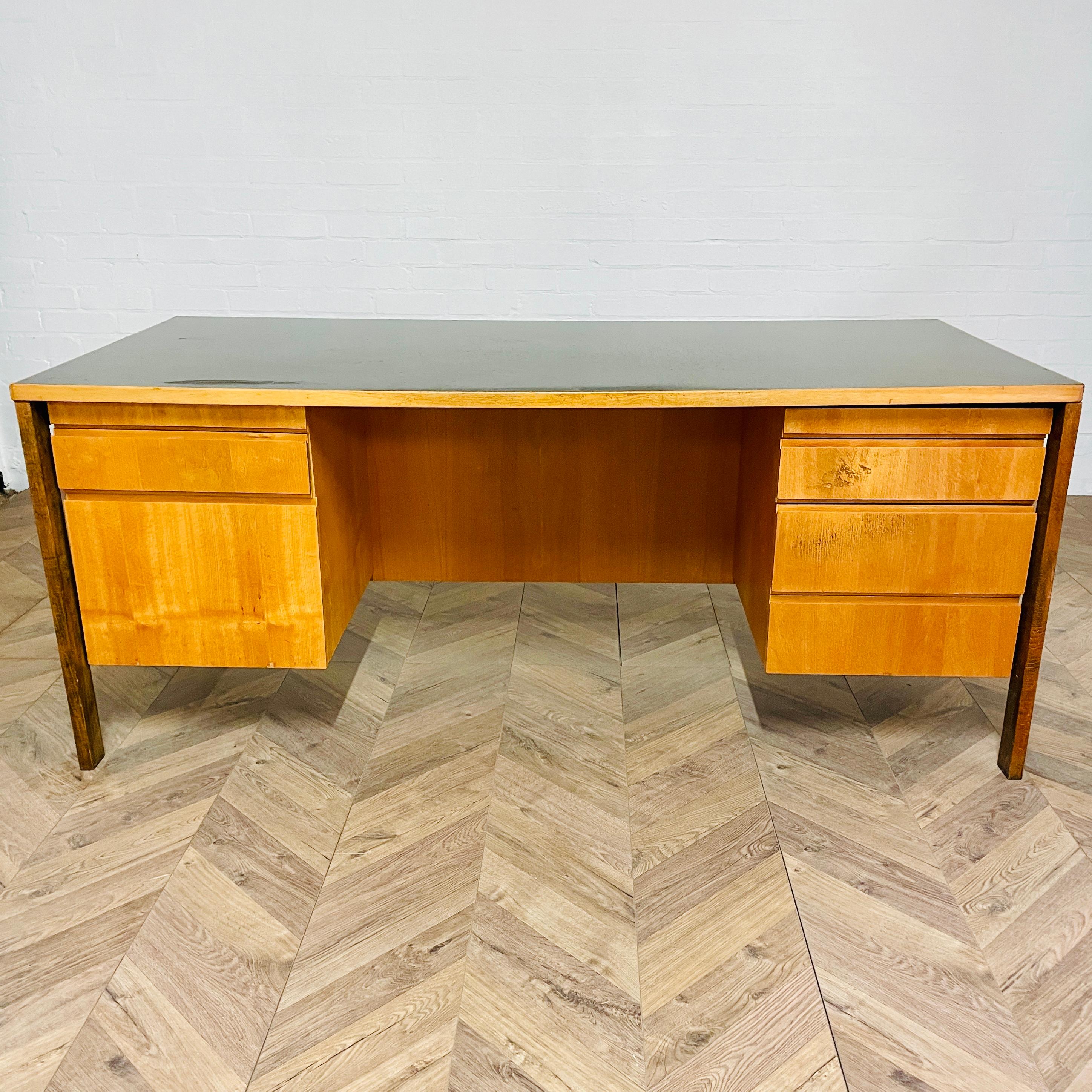 Mid-20th Century Mid-Century Large Desk By Jens Risom with Green Rixine Top, circa 1960s For Sale
