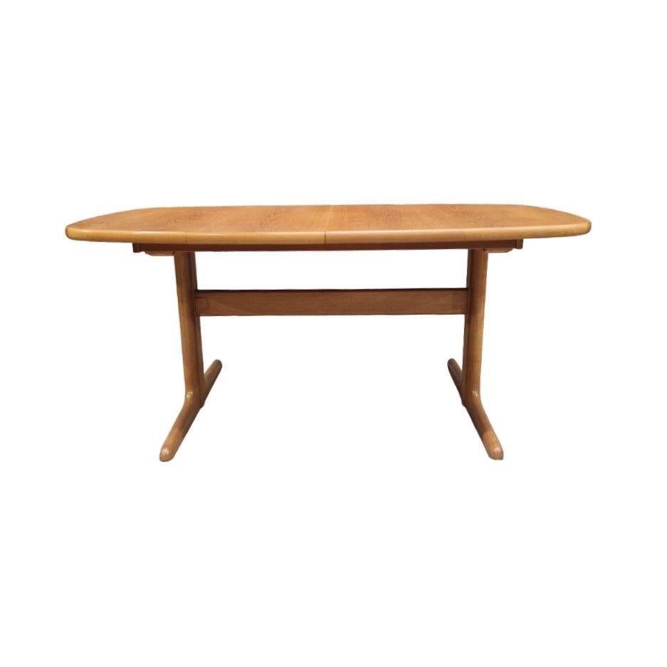 Mid Century Large Extendable dining table for Skovby, Denmark, 1960's In Good Condition In Brussels , BE