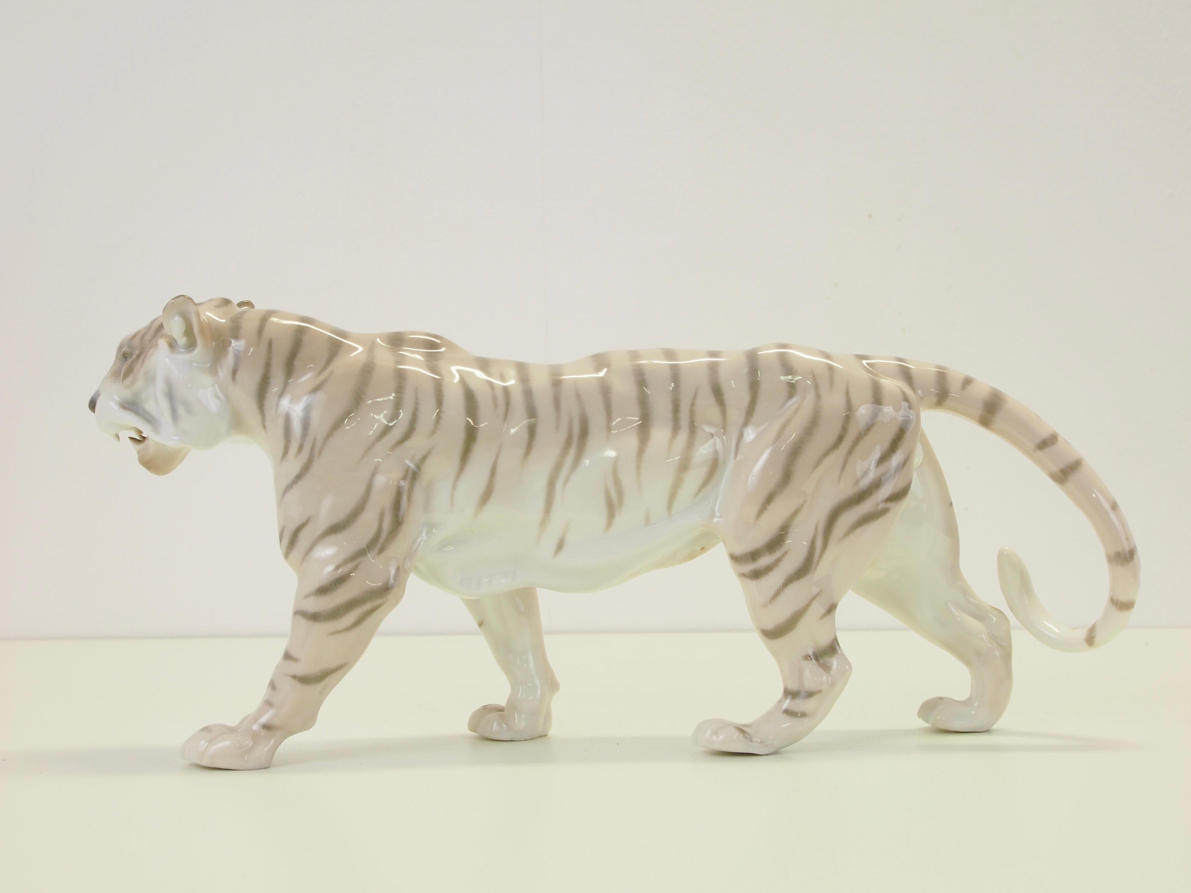 Regency Midcentury Large German Tiger Porcelain Figurine