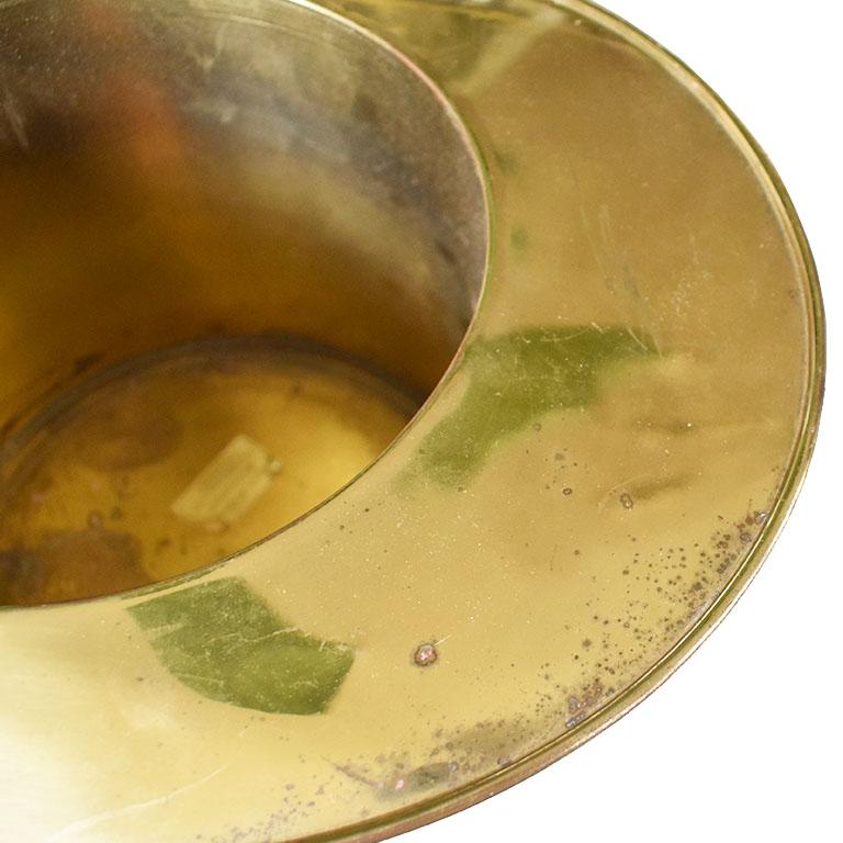 Midcentury Large Life Size Brass Top Hat Champagne Wine Cooler or Ice Bucket In Good Condition In Oklahoma City, OK