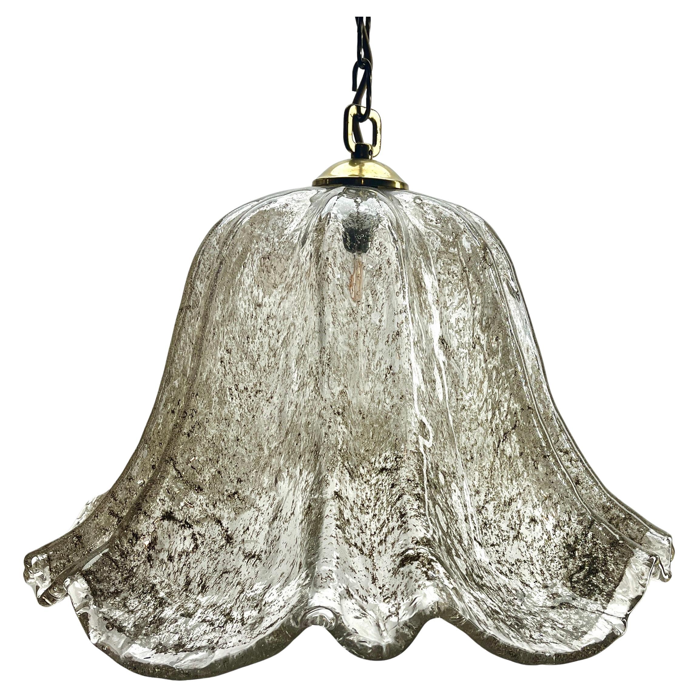 Fatto a mano Lampada a sospensione Mazzega Murano, modernista di metà secolo, di Carlo Nason, 1960 in vendita