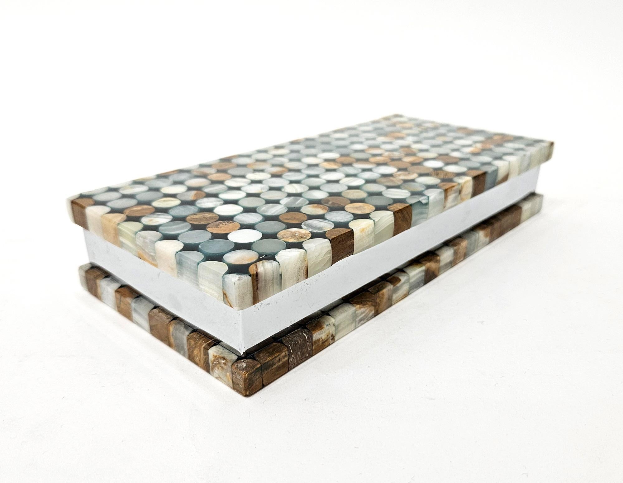 Caja grande de intarsia de piedra dura de ónice de mediados de siglo, italiana, c. 1970 siglo XX en venta