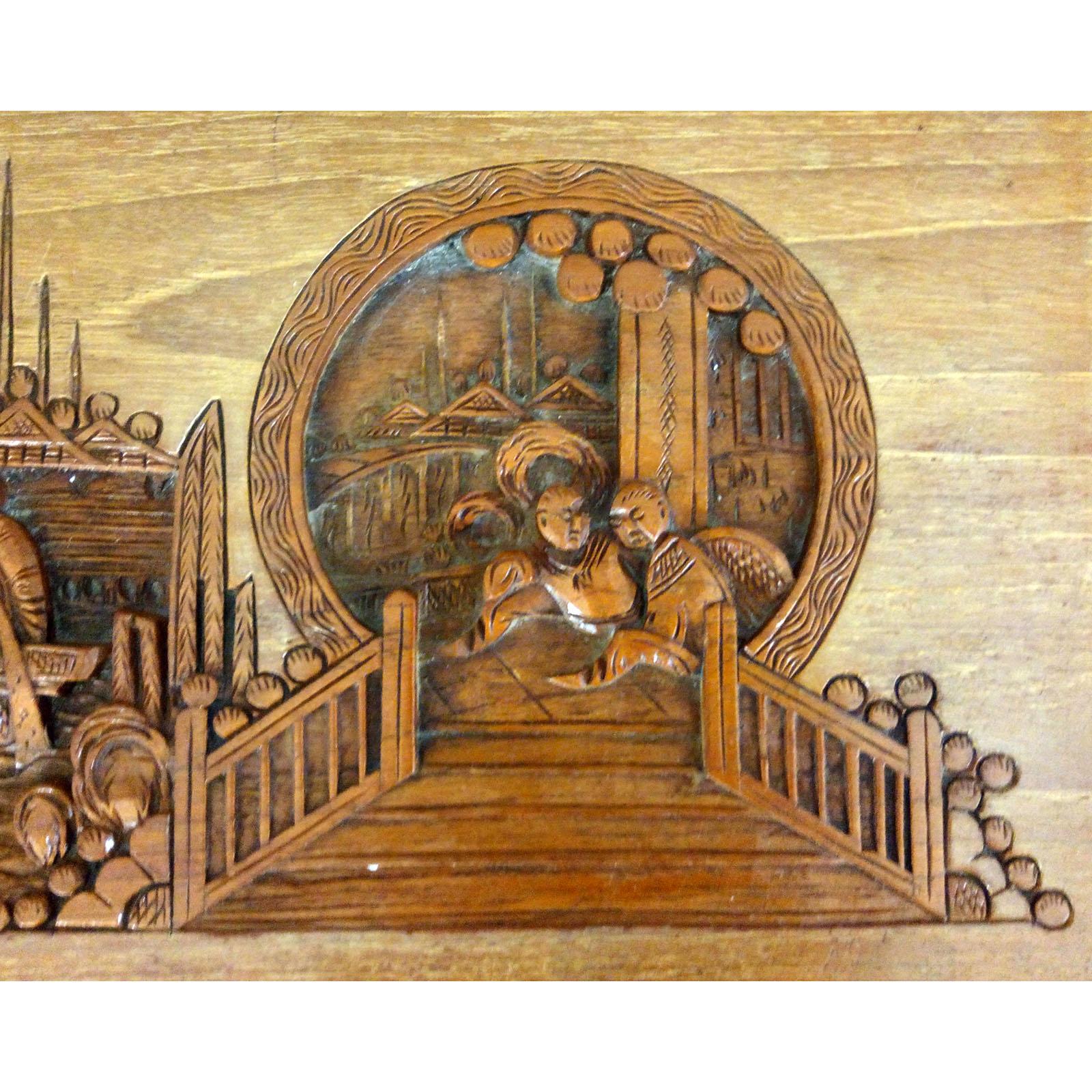 Grand coffre oriental du milieu du siècle en bois de camphrier, Chine, années 1940 en vente 4