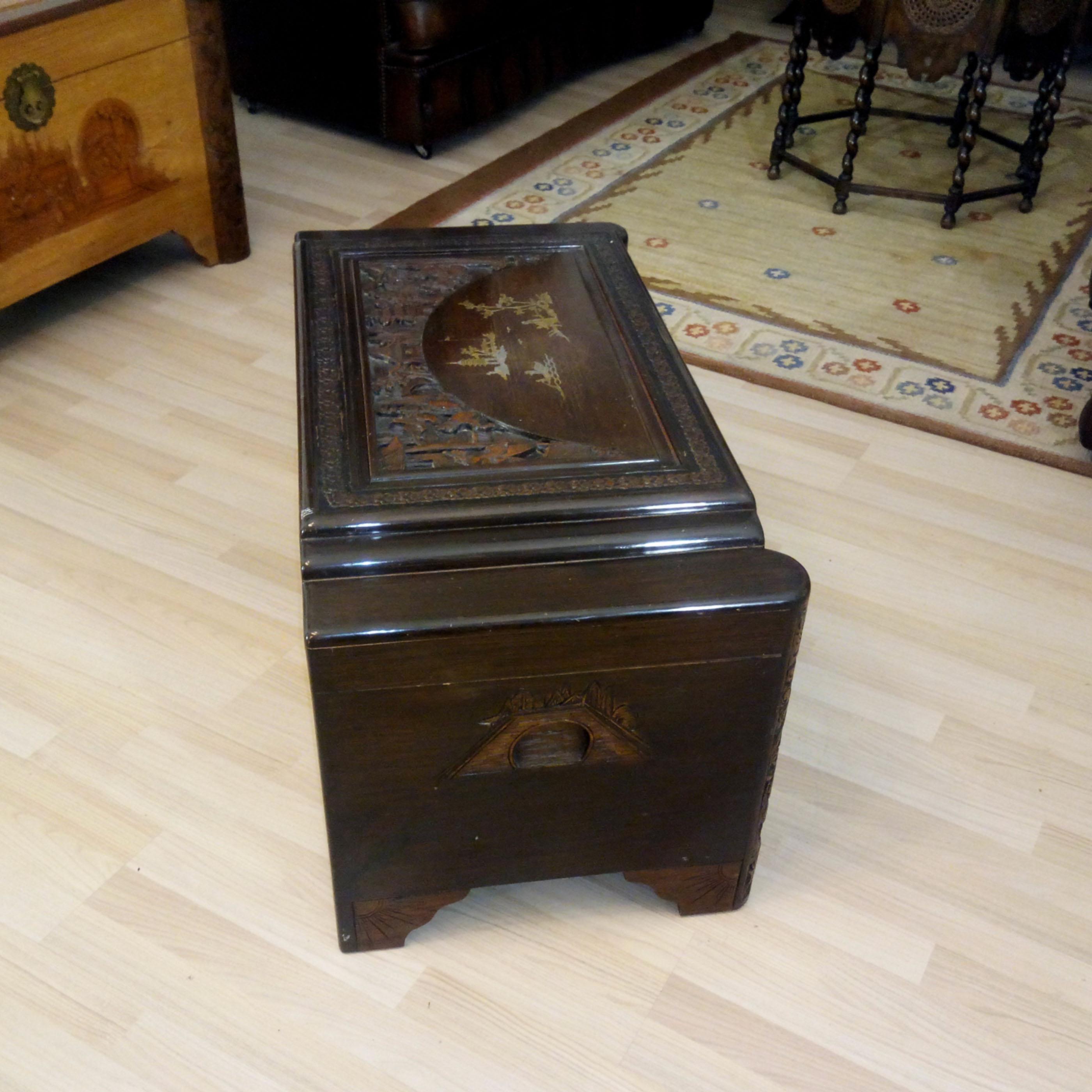 Mid-Century Large Oriental Camphor Wood Chest, Trunk, China, 1940s 1