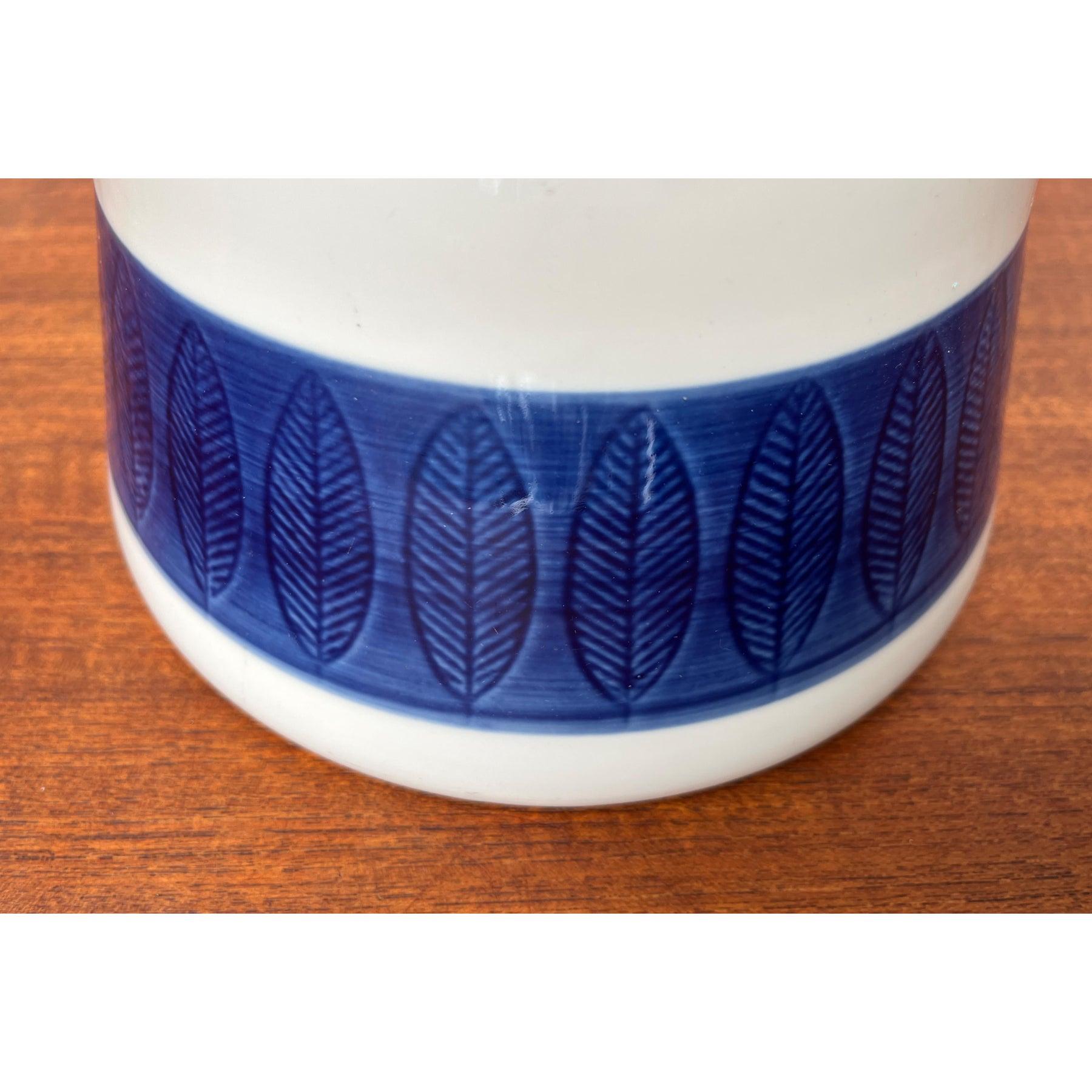 Großer Topfdeckel aus der Mitte des Jahrhunderts Terrine Koka Blau Bla Serie von Hertha Bengtson, 1950er Jahre im Angebot 5