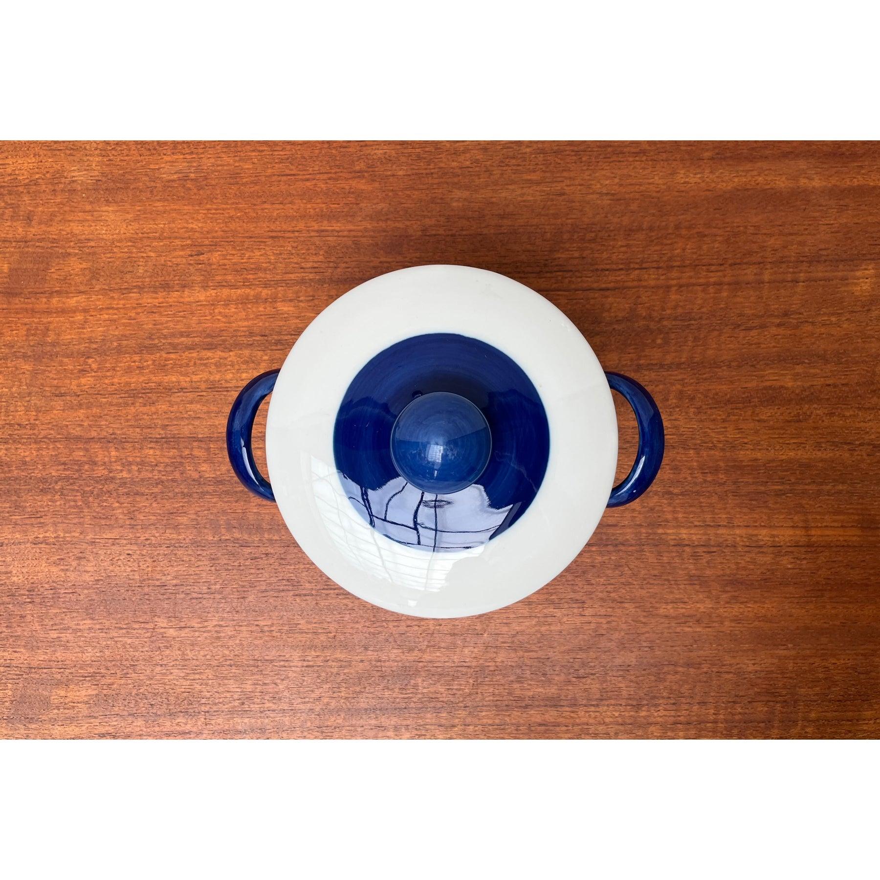 Großer Topfdeckel aus der Mitte des Jahrhunderts Terrine Koka Blau Bla Serie von Hertha Bengtson, 1950er Jahre im Angebot 2