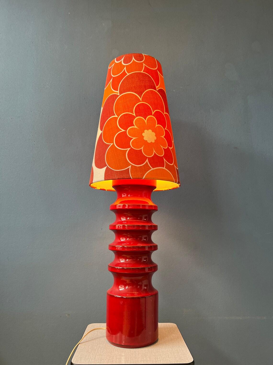  Mid Century Large Red Space Age Flower Ceramic Table Lamp, 1970s For Sale 1