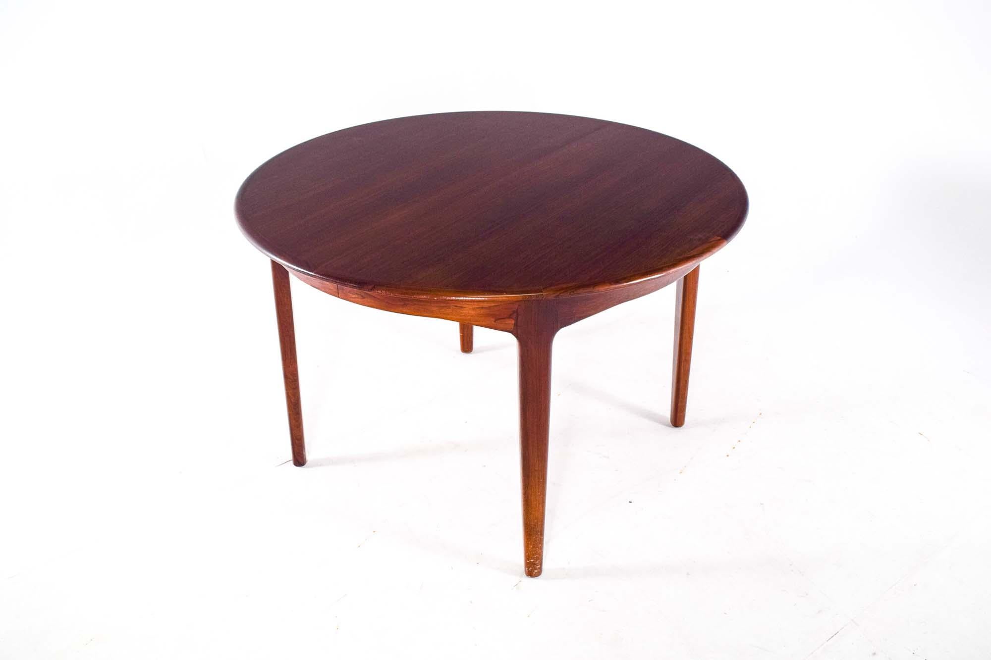 Danish Mid Century Large Rosewood Dining Table by Henning Kjærnulf for Soro